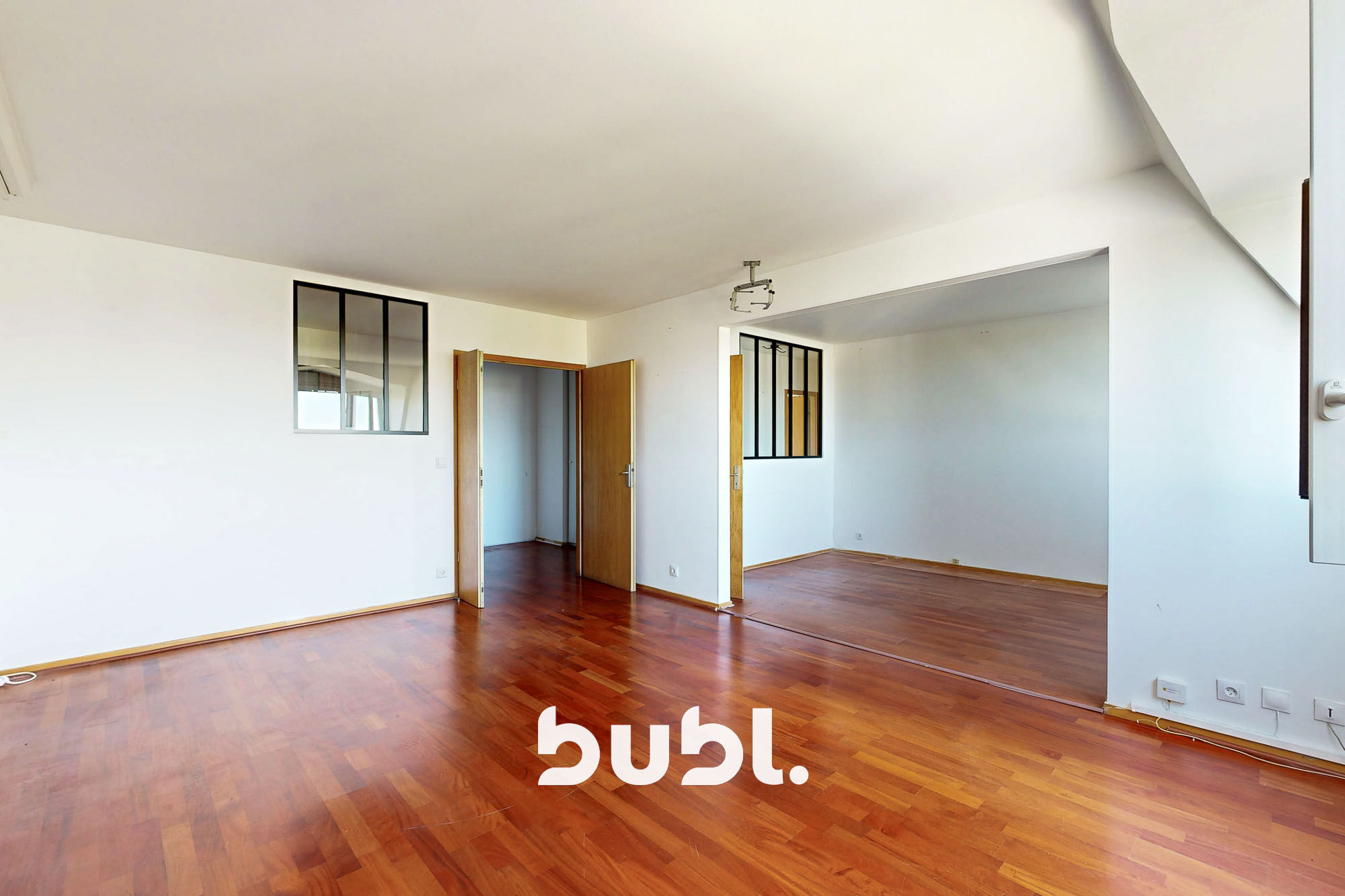 Photo 3 — Bubl