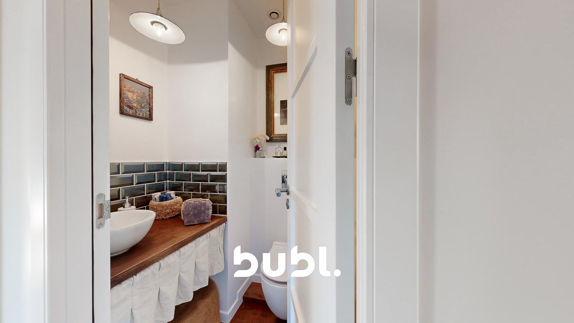 Photo 17 — Bubl