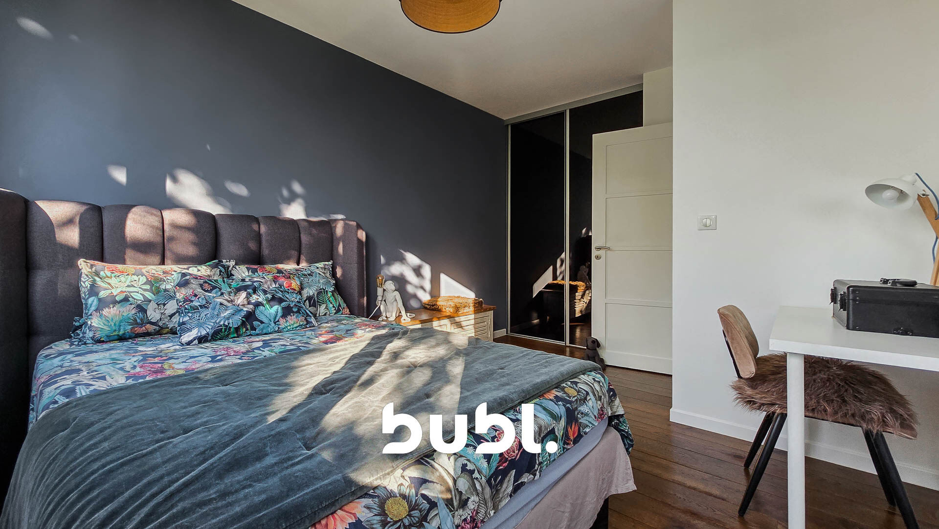 Photo 13 — Bubl