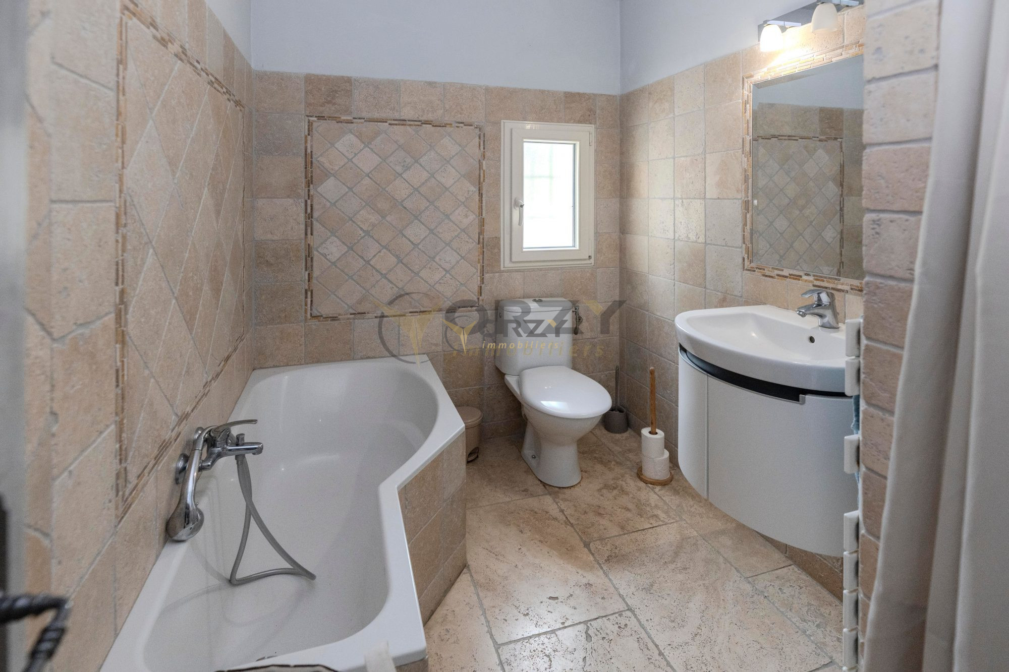 Photo 21 — Orzy Immobiliers