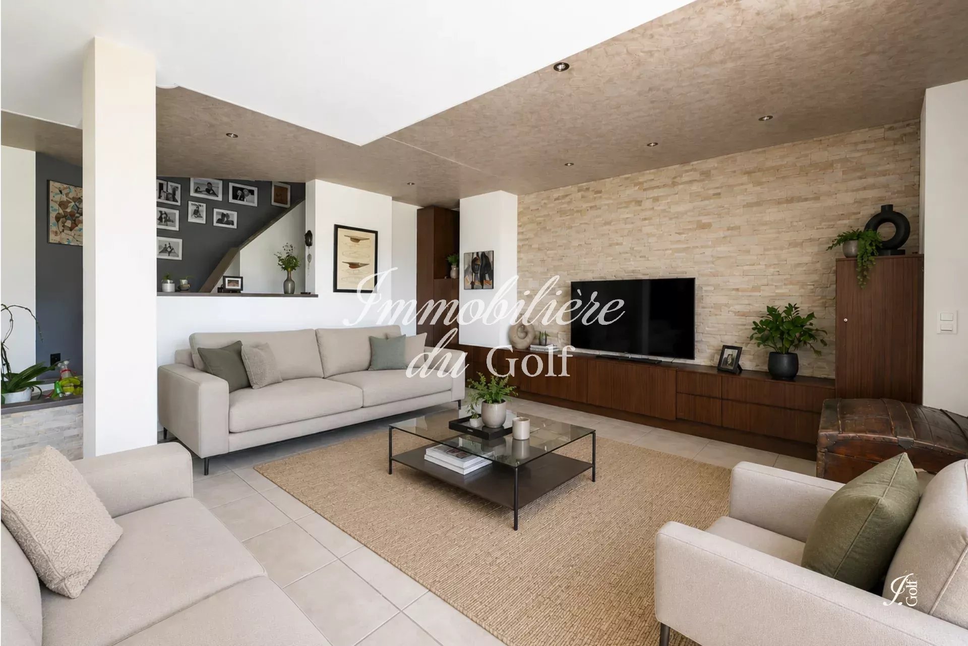 Photo 2 — L'IMMOBILIERE DU GOLF
