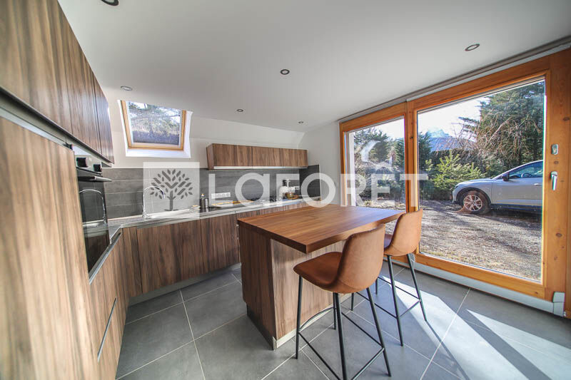 Photo 9 — LAFORET EMBRUN