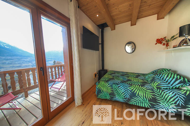 Photo 8 — LAFORET EMBRUN