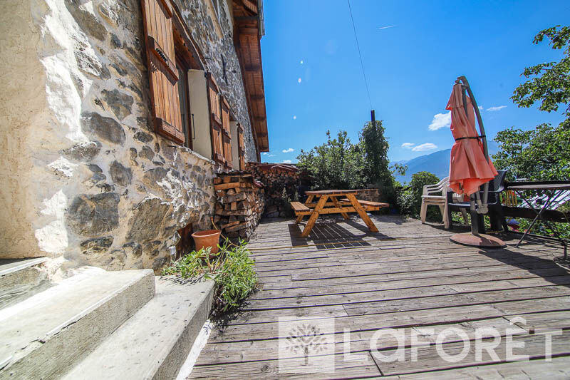 Photo 3 — LAFORET EMBRUN