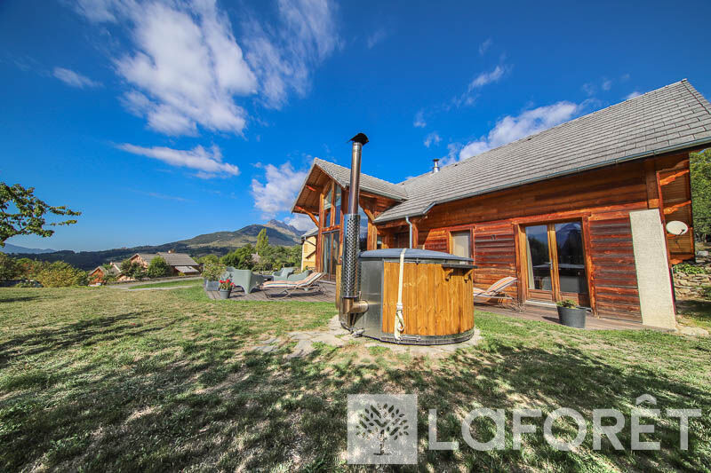 Photo 5 — LAFORET EMBRUN