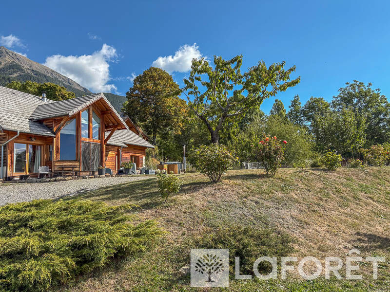 Photo 4 — LAFORET EMBRUN