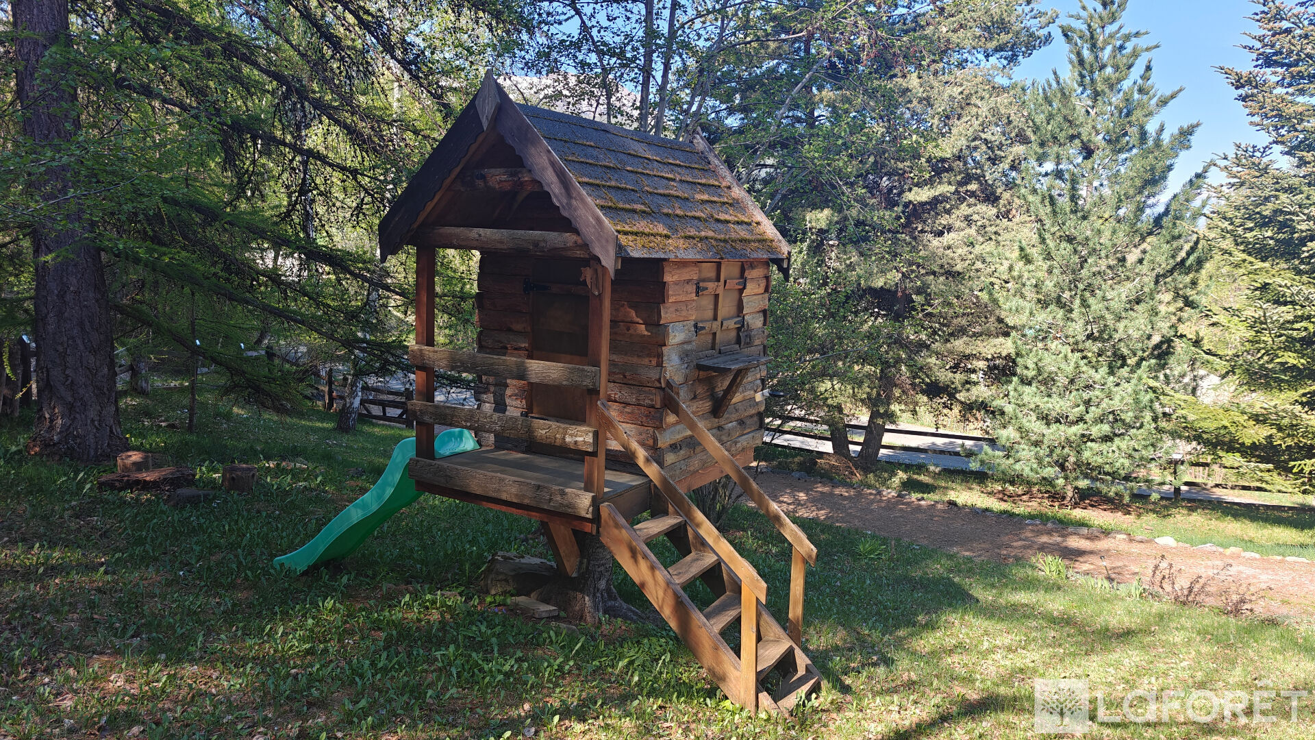 Photo 7 — LAFORET EMBRUN