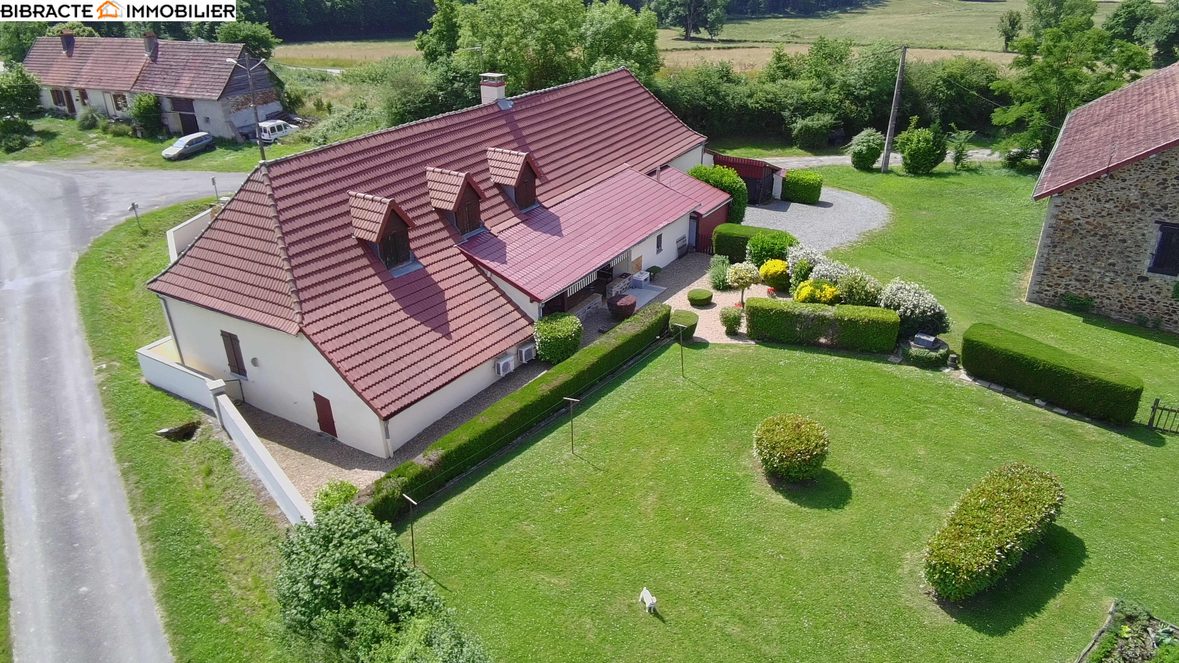 Photo 2 — Bibracte Immobilier
