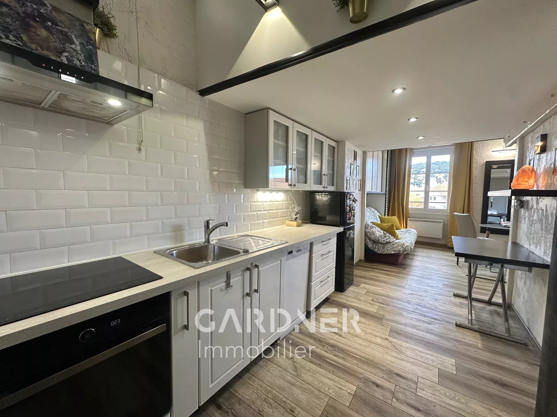 Photo 6 — GARDNER IMMOBILIER