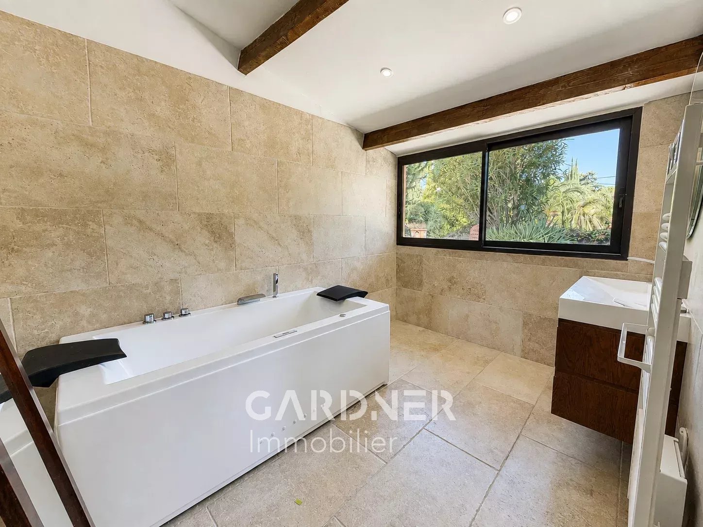 Photo 13 — GARDNER IMMOBILIER