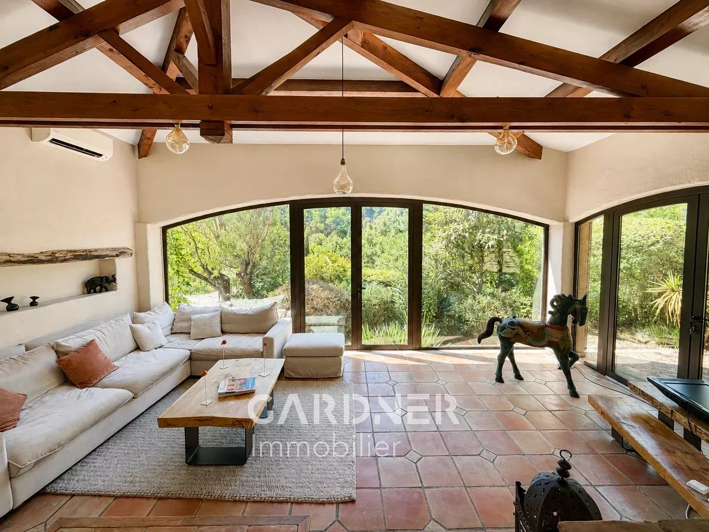 Photo 3 — GARDNER IMMOBILIER