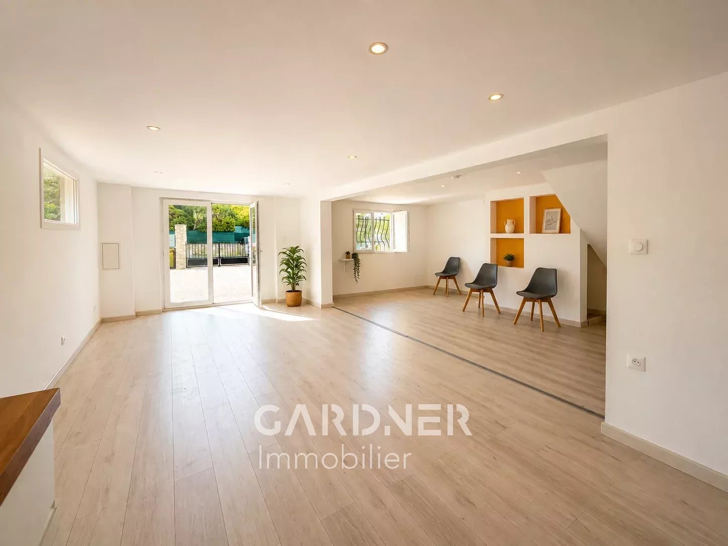 Photo 2 — GARDNER IMMOBILIER