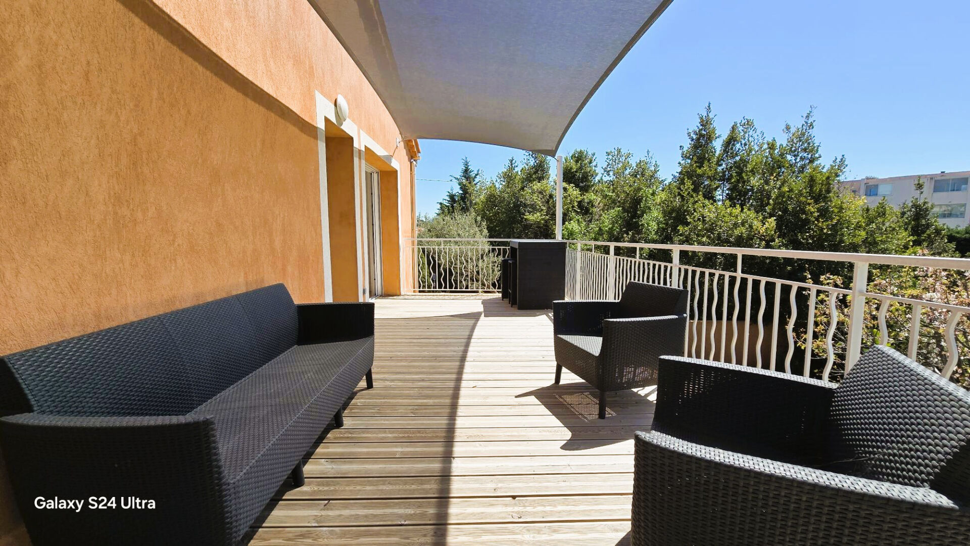 Photo 3 — l'Agence Autrement