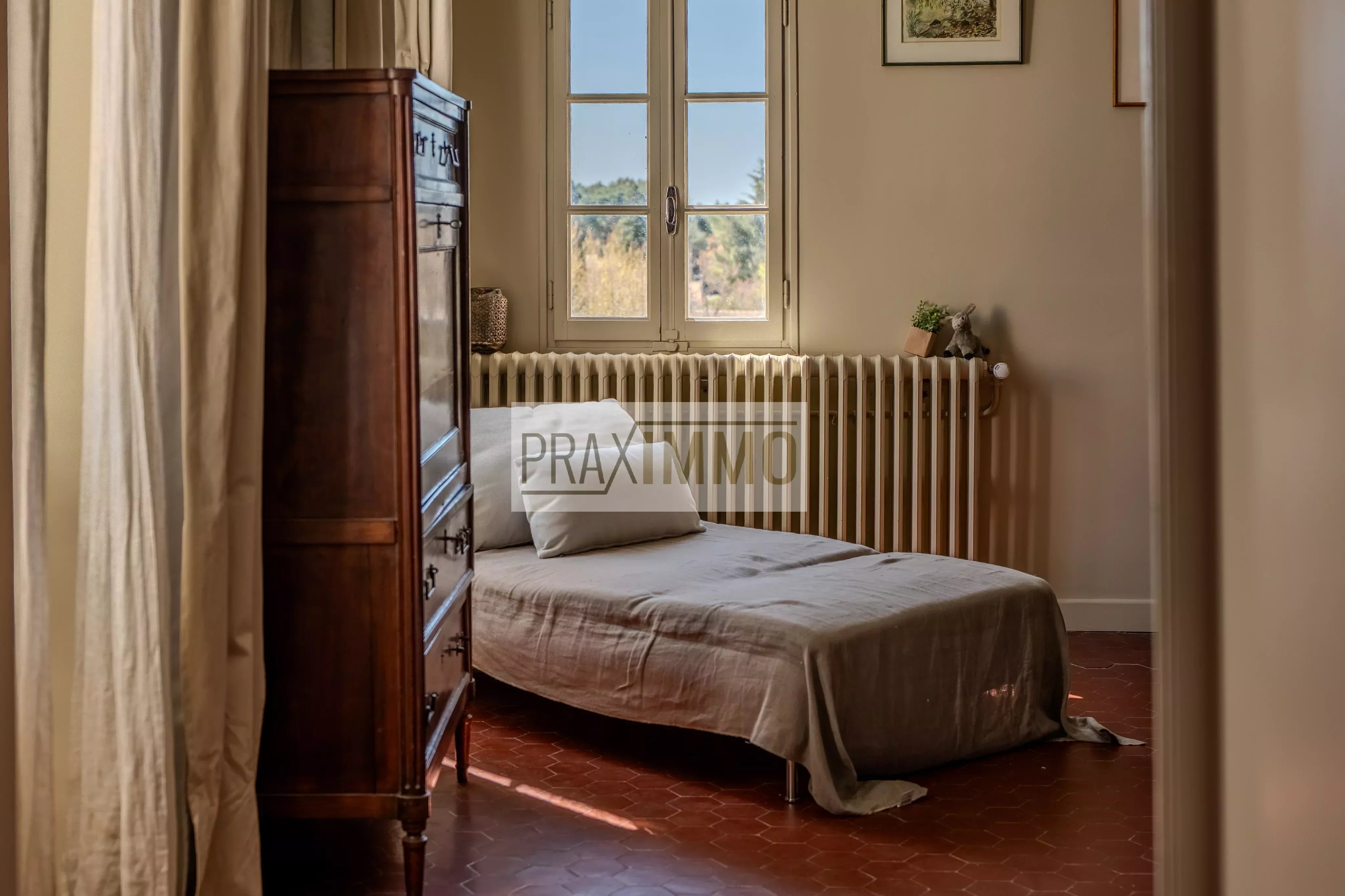 Photo 24 — Praximmo