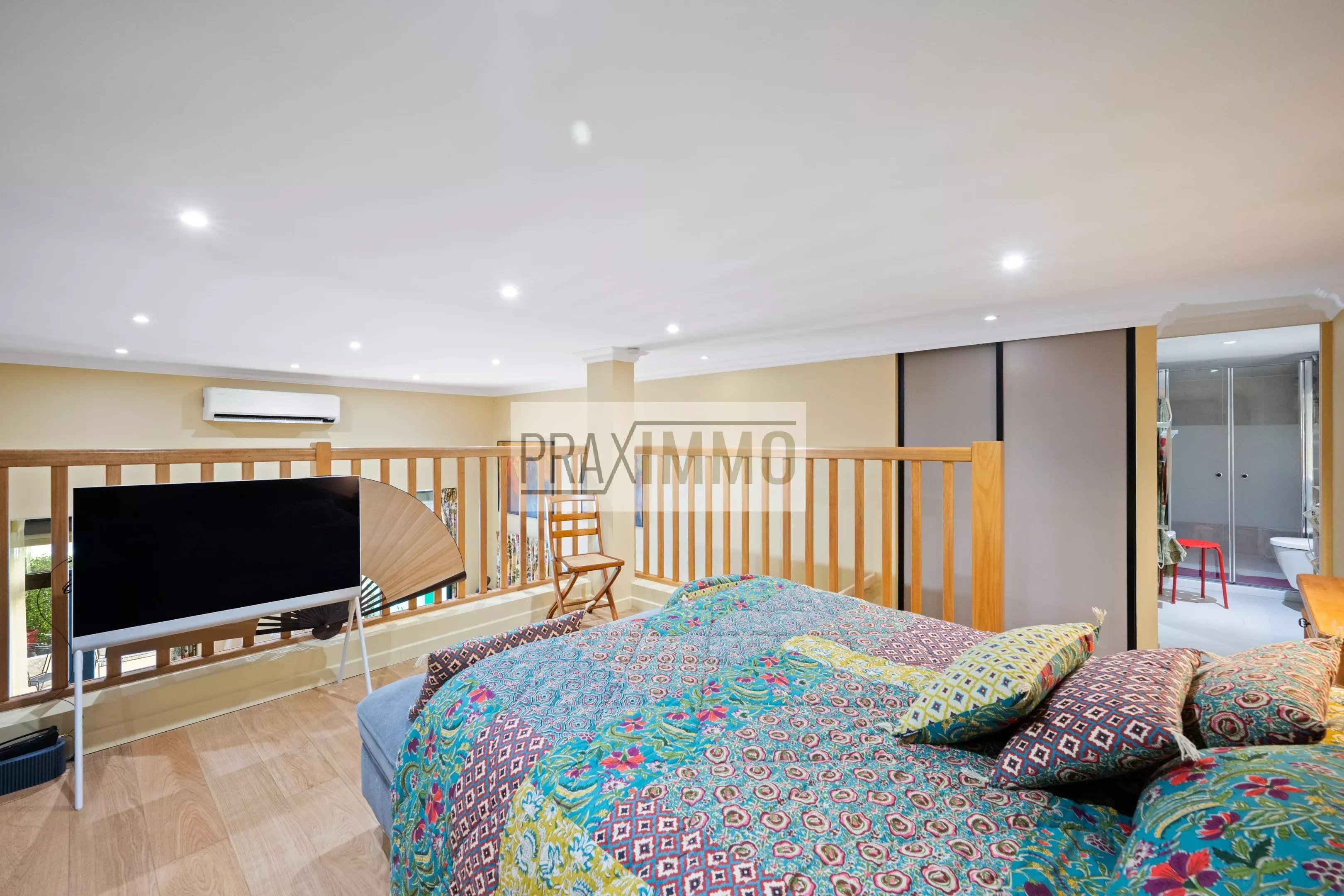 Photo 10 — Praximmo