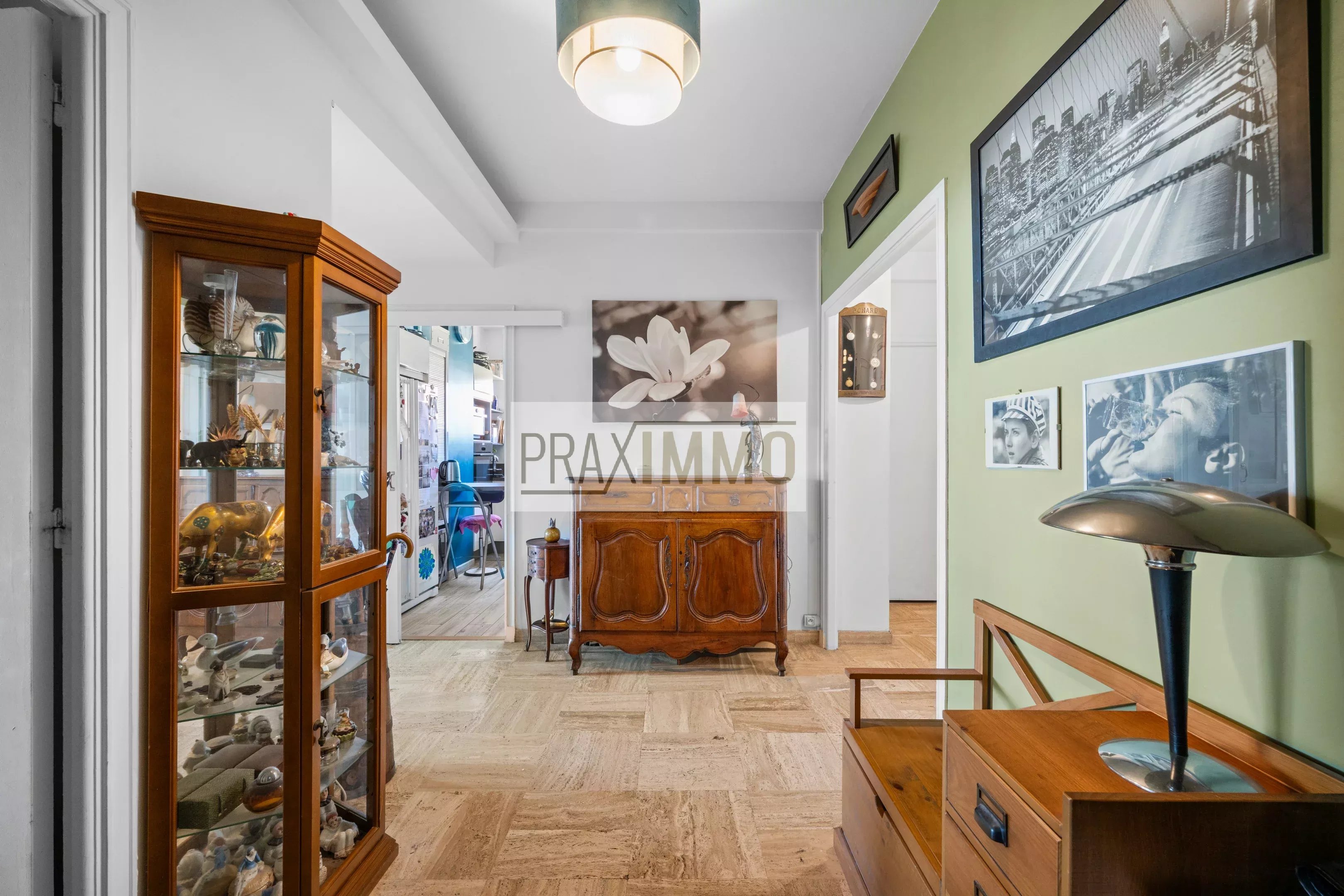 Photo 3 — Praximmo