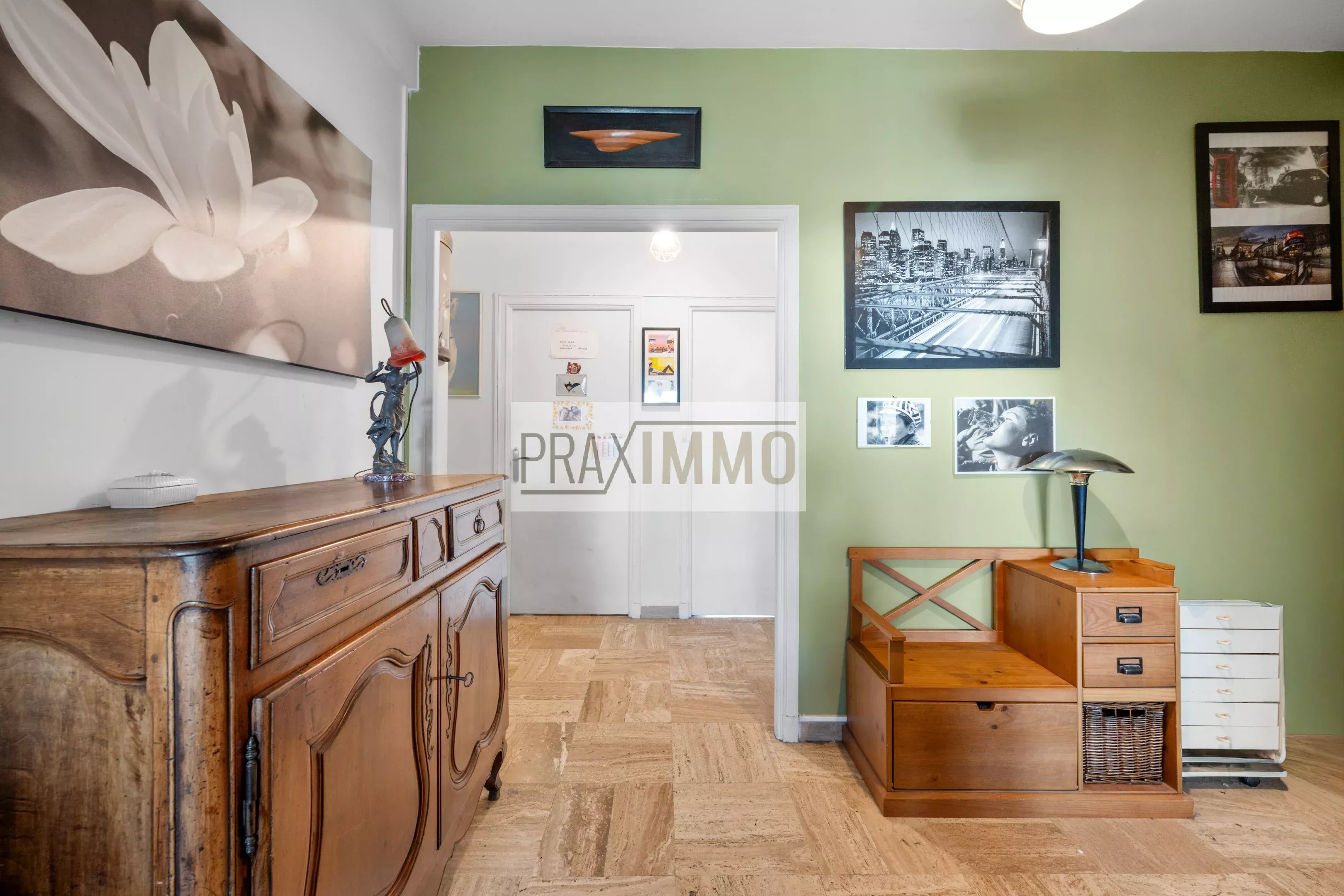 Photo 4 — Praximmo