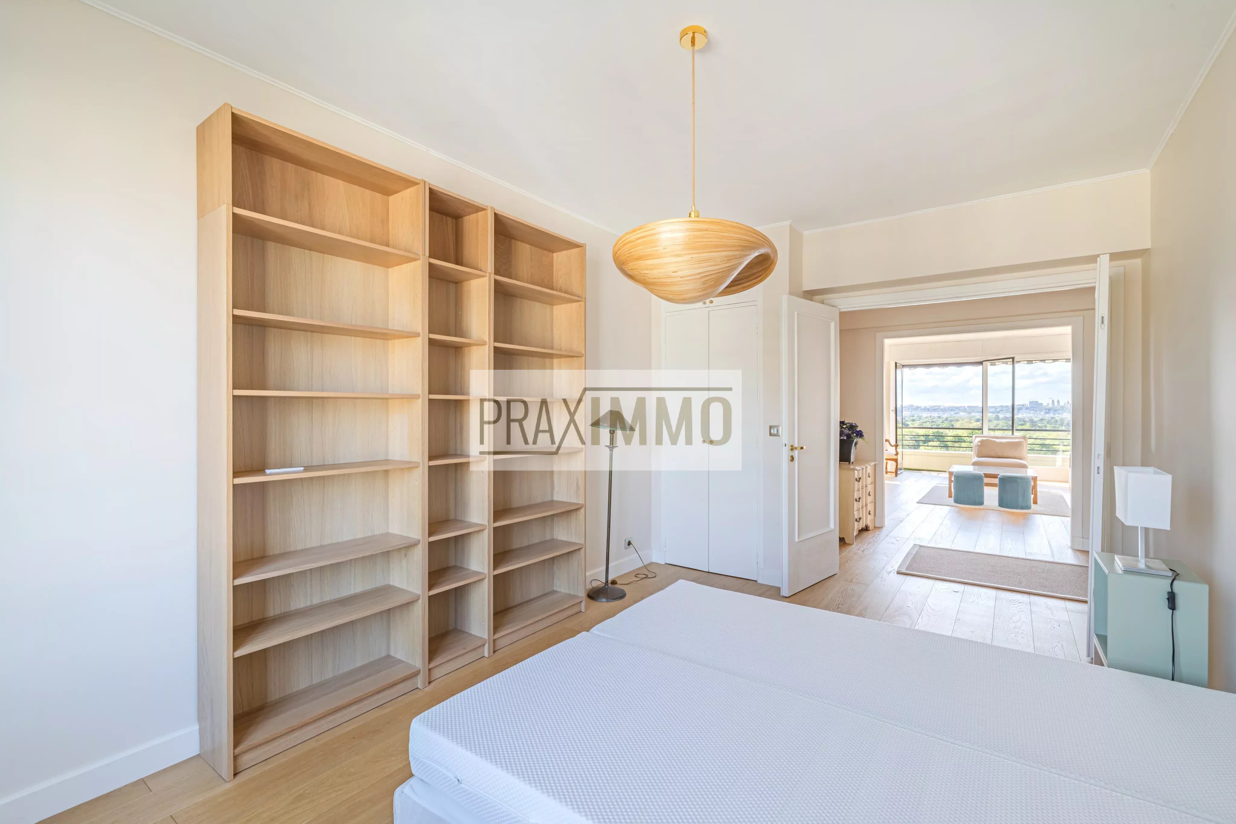 Photo 12 — Praximmo