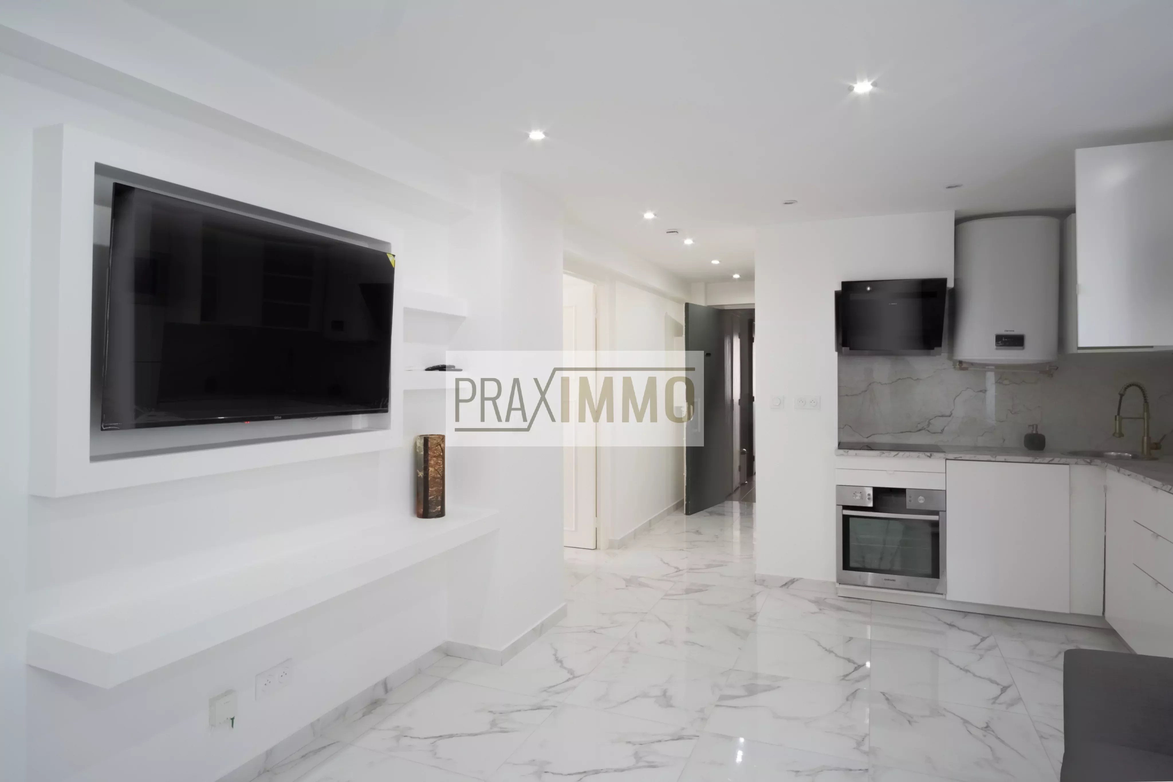 Photo 14 — Praximmo