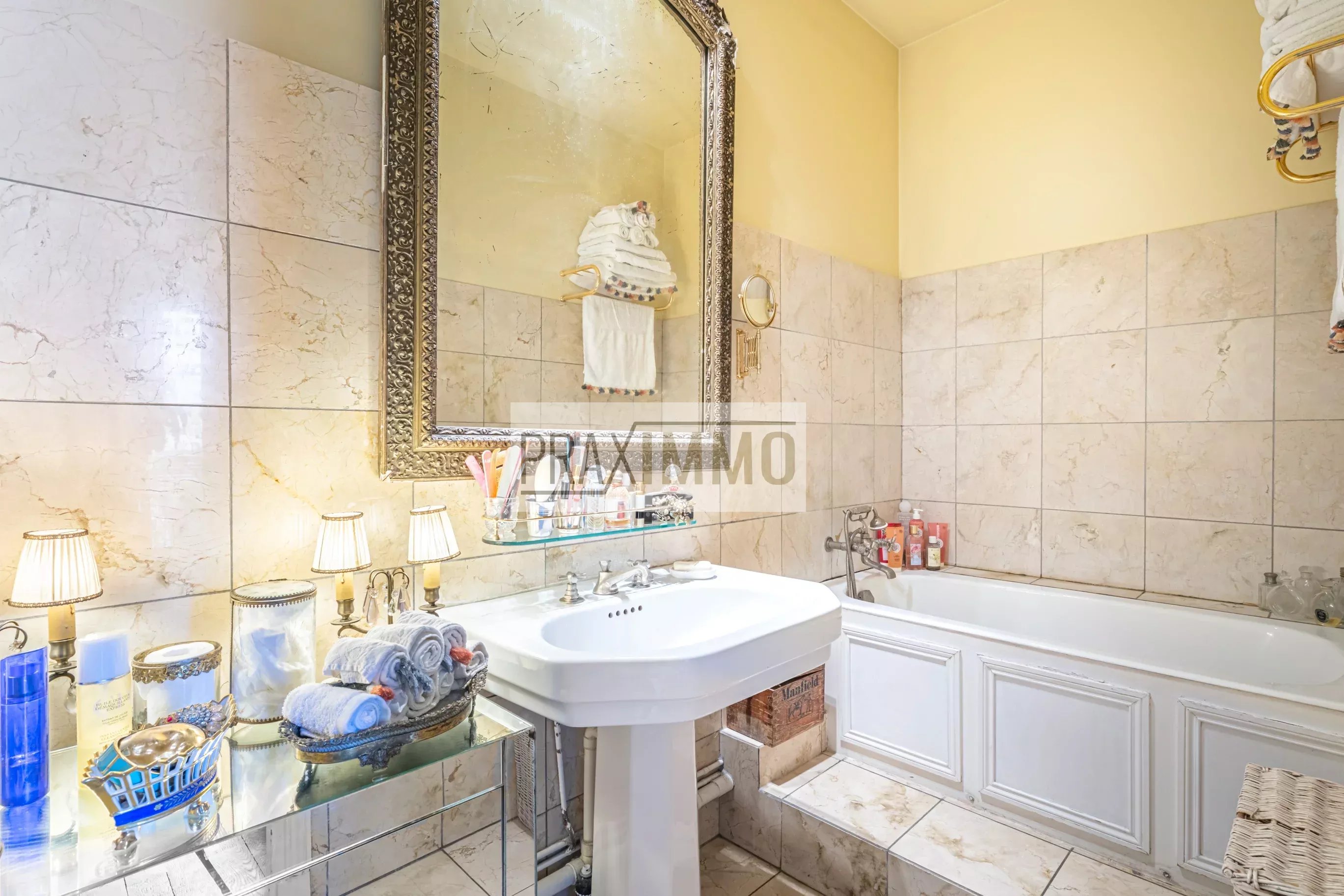 Photo 12 — Praximmo