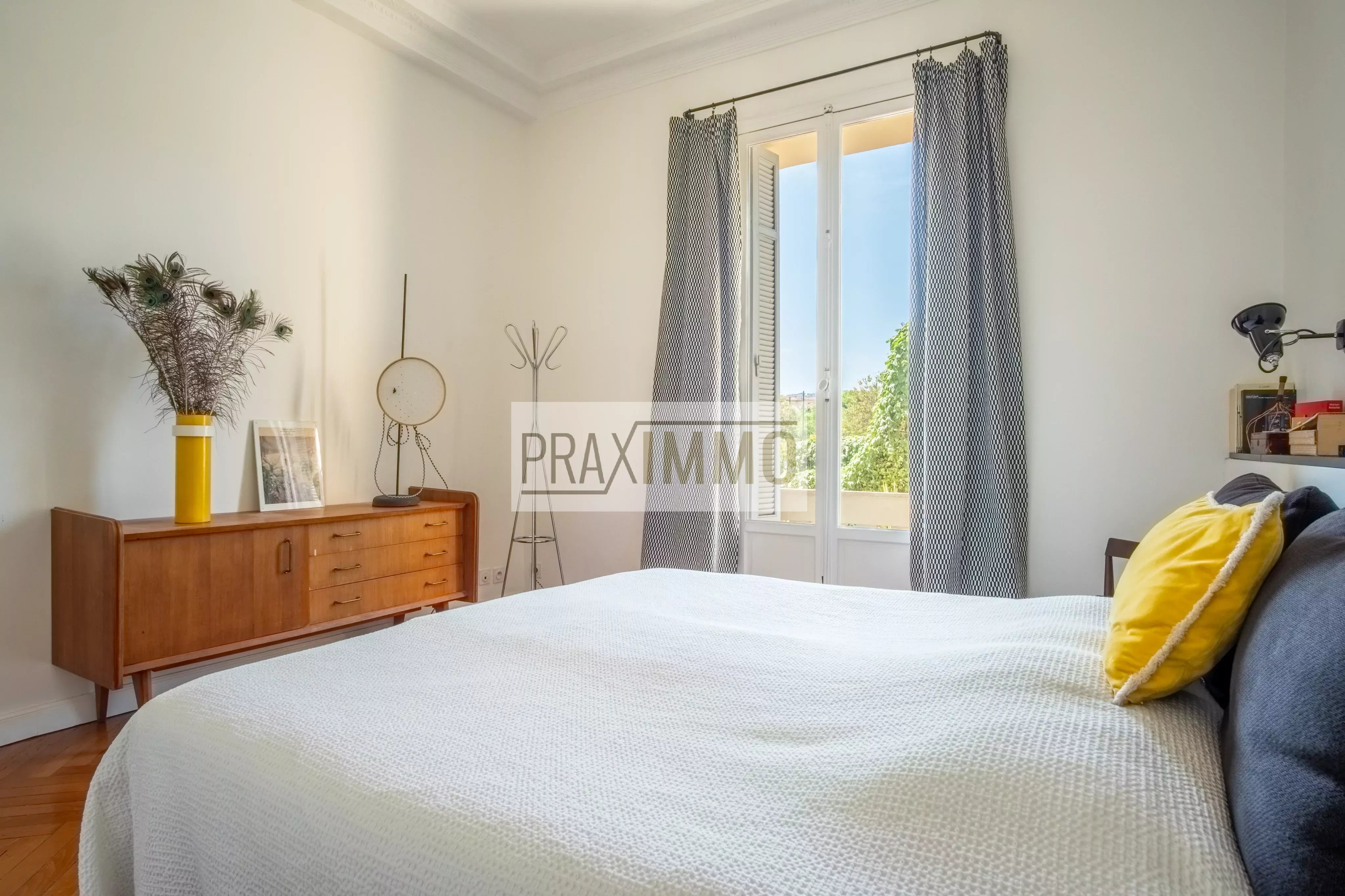 Photo 11 — Praximmo