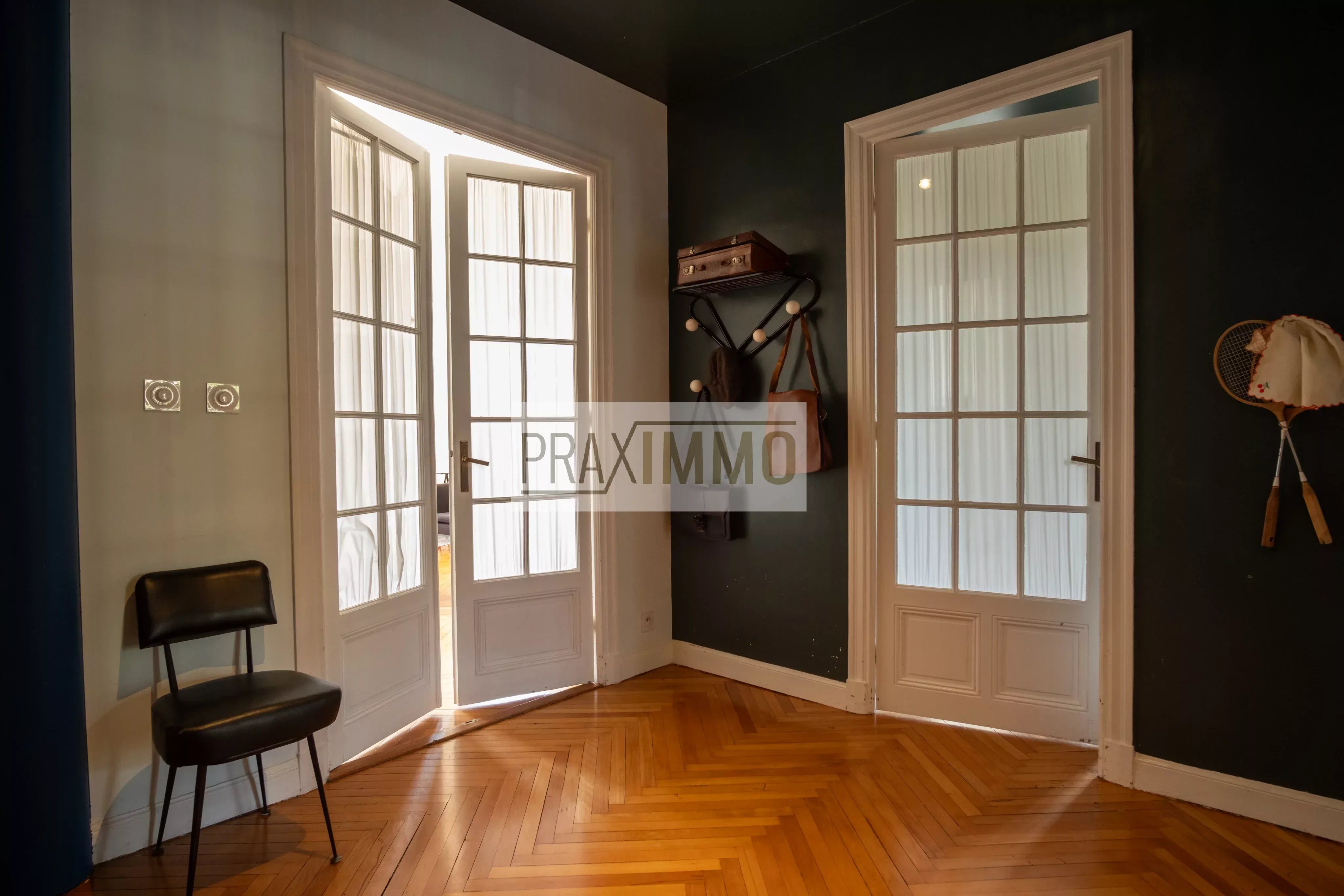 Photo 18 — Praximmo