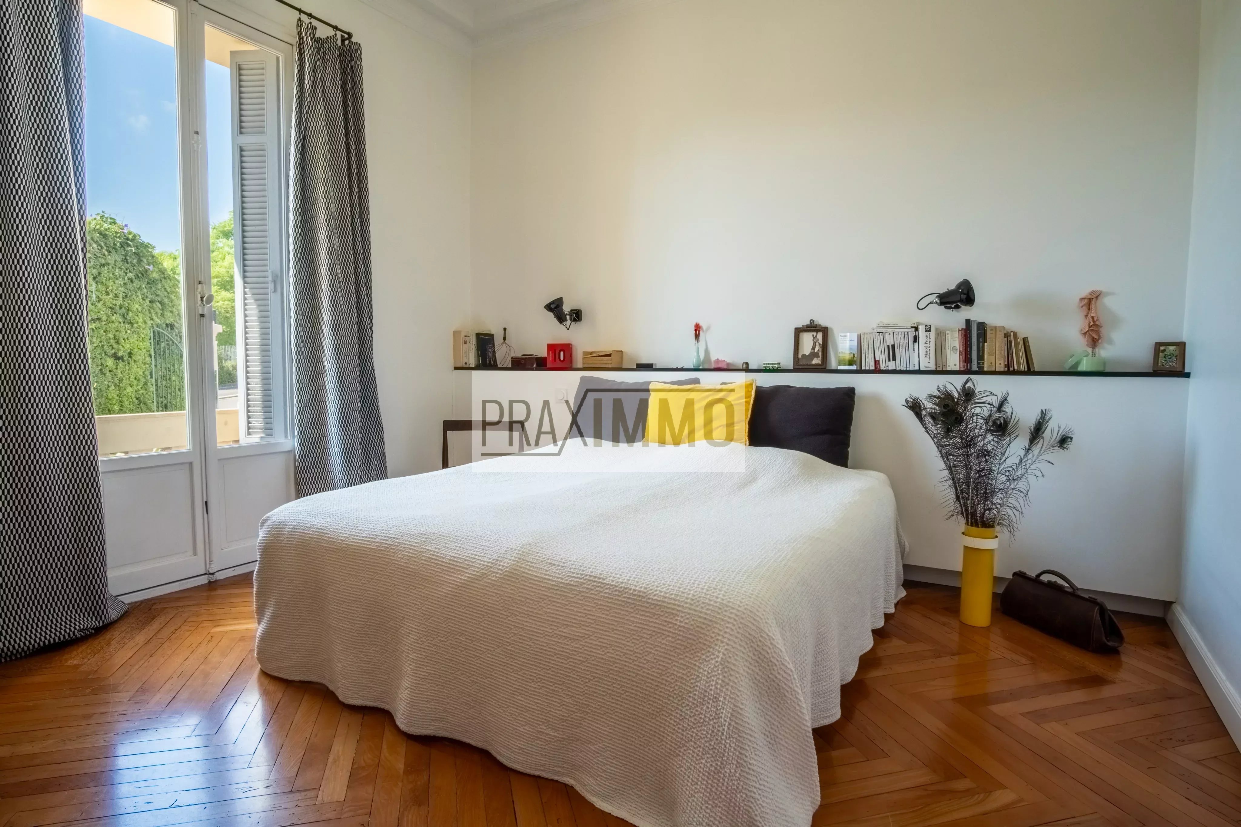 Photo 10 — Praximmo