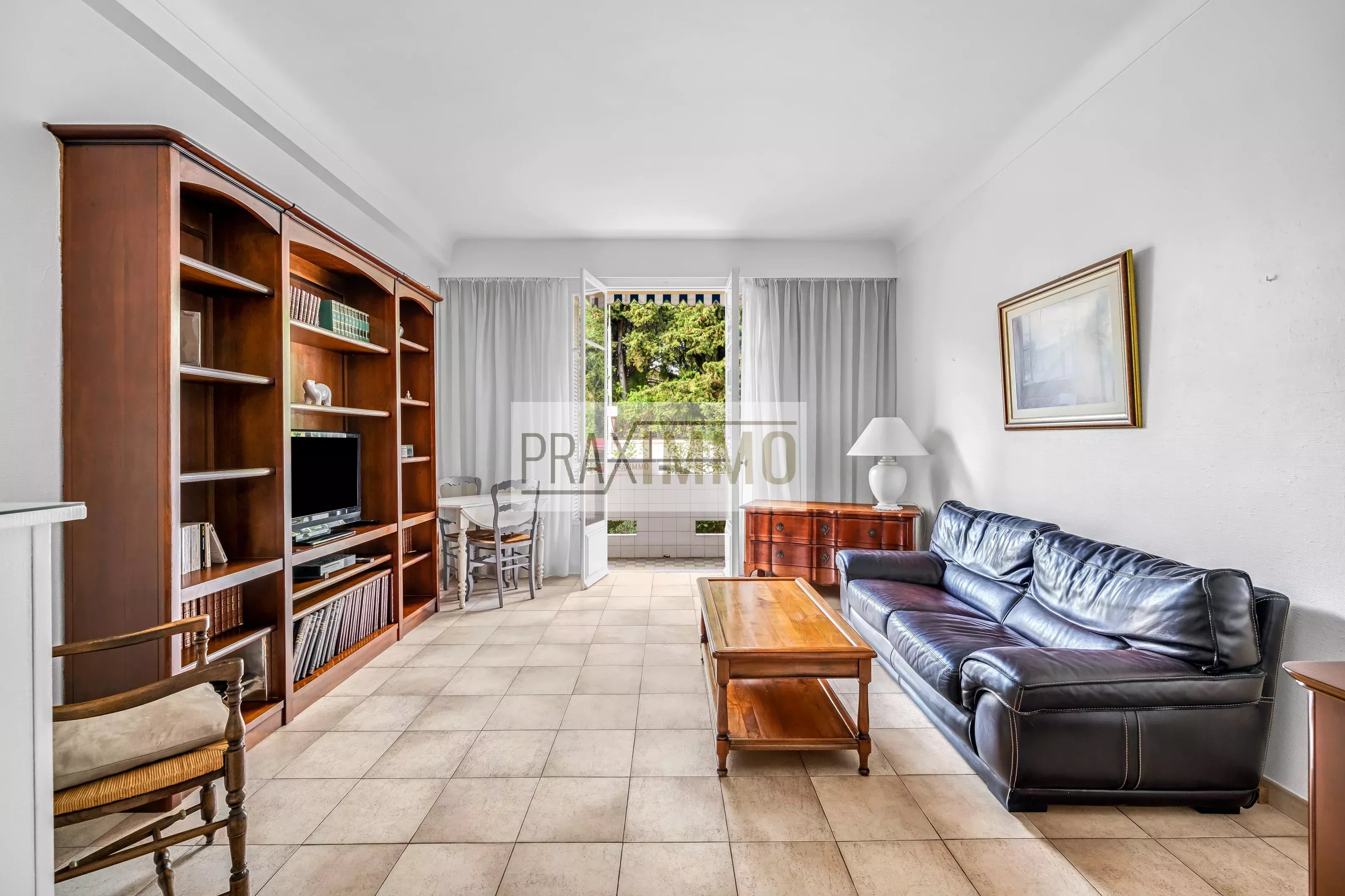 Photo 3 — Praximmo
