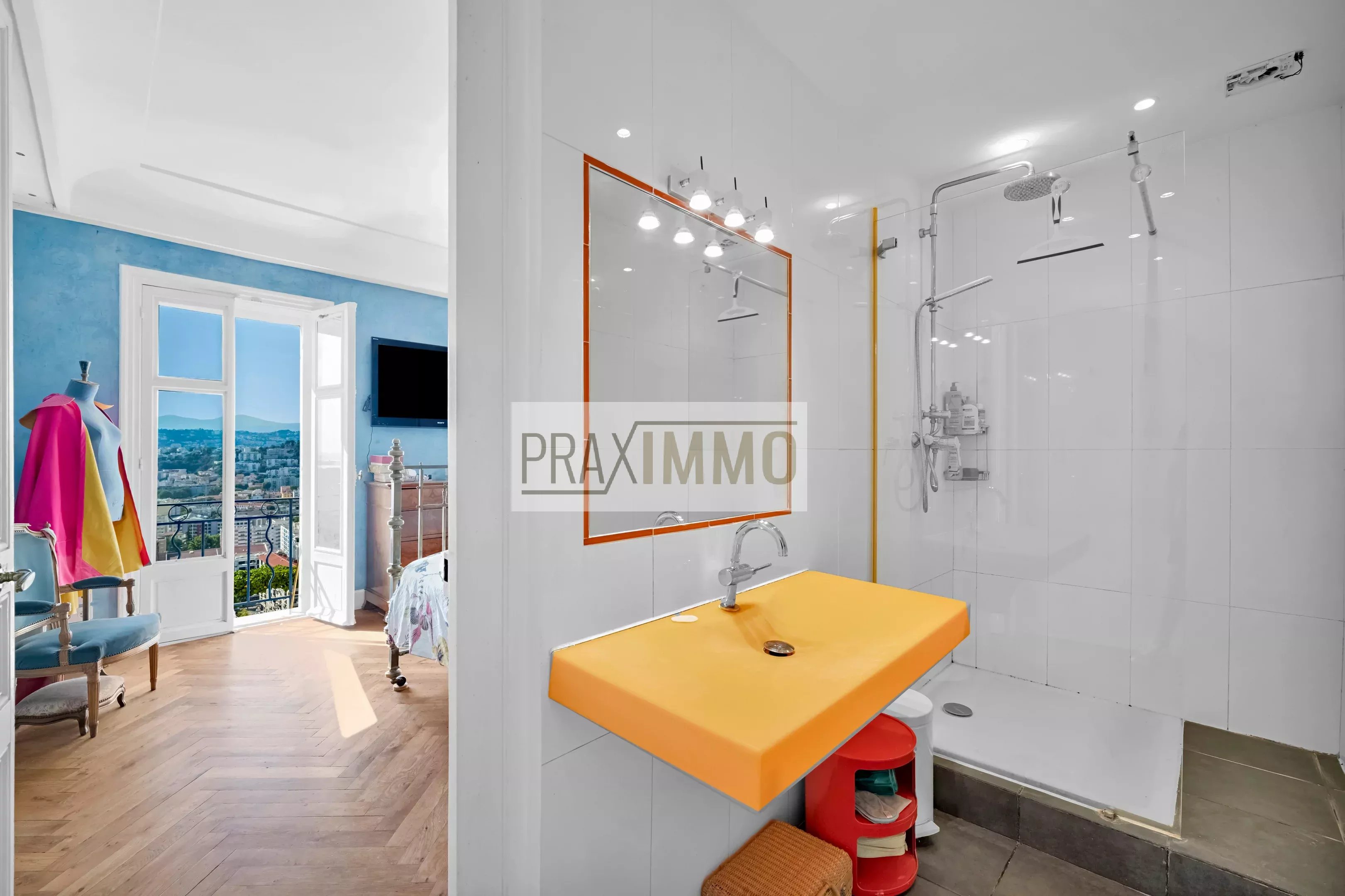 Photo 25 — Praximmo