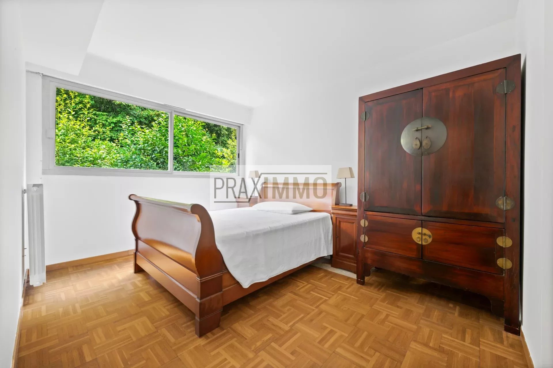 Photo 12 — Praximmo