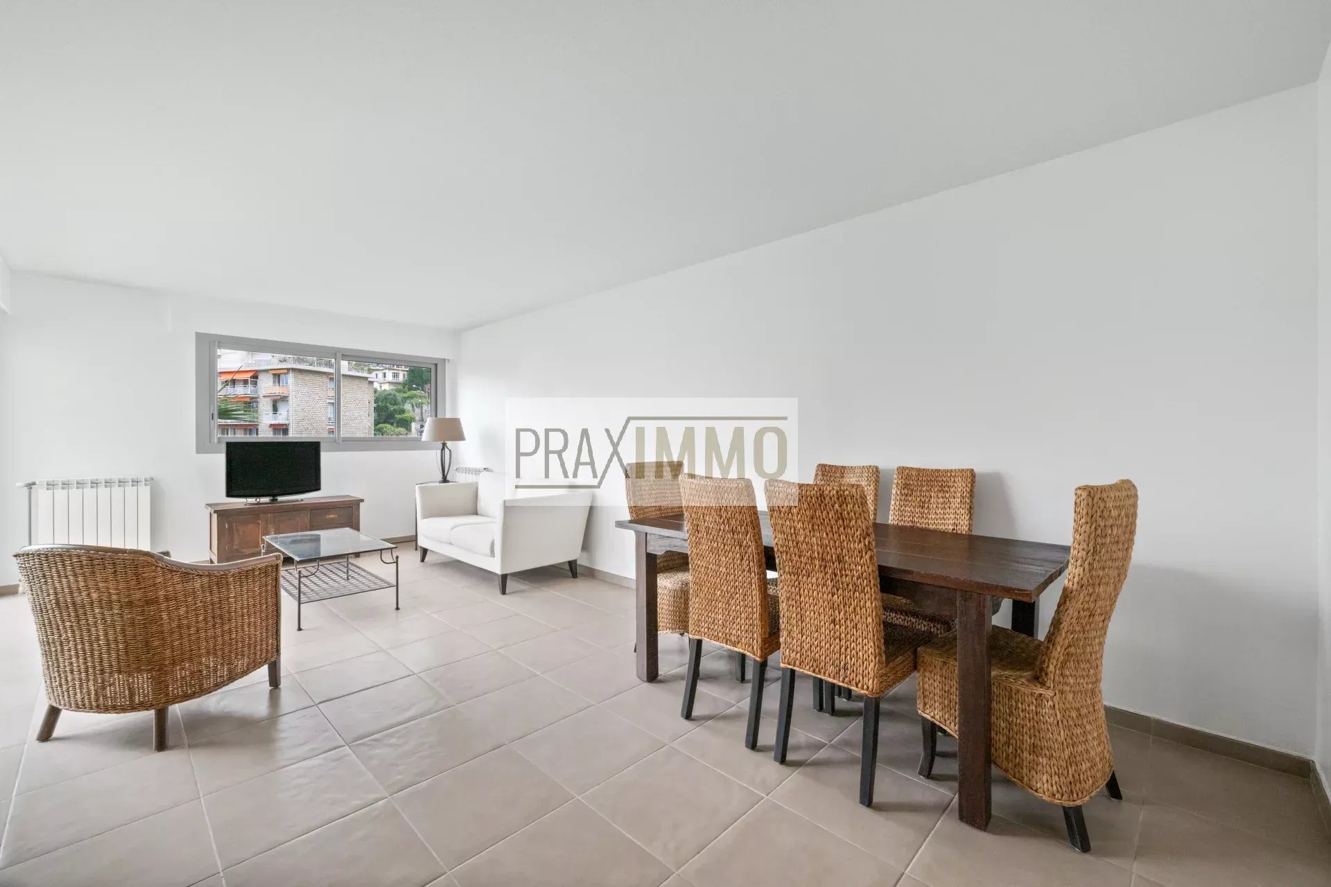 Photo 7 — Praximmo