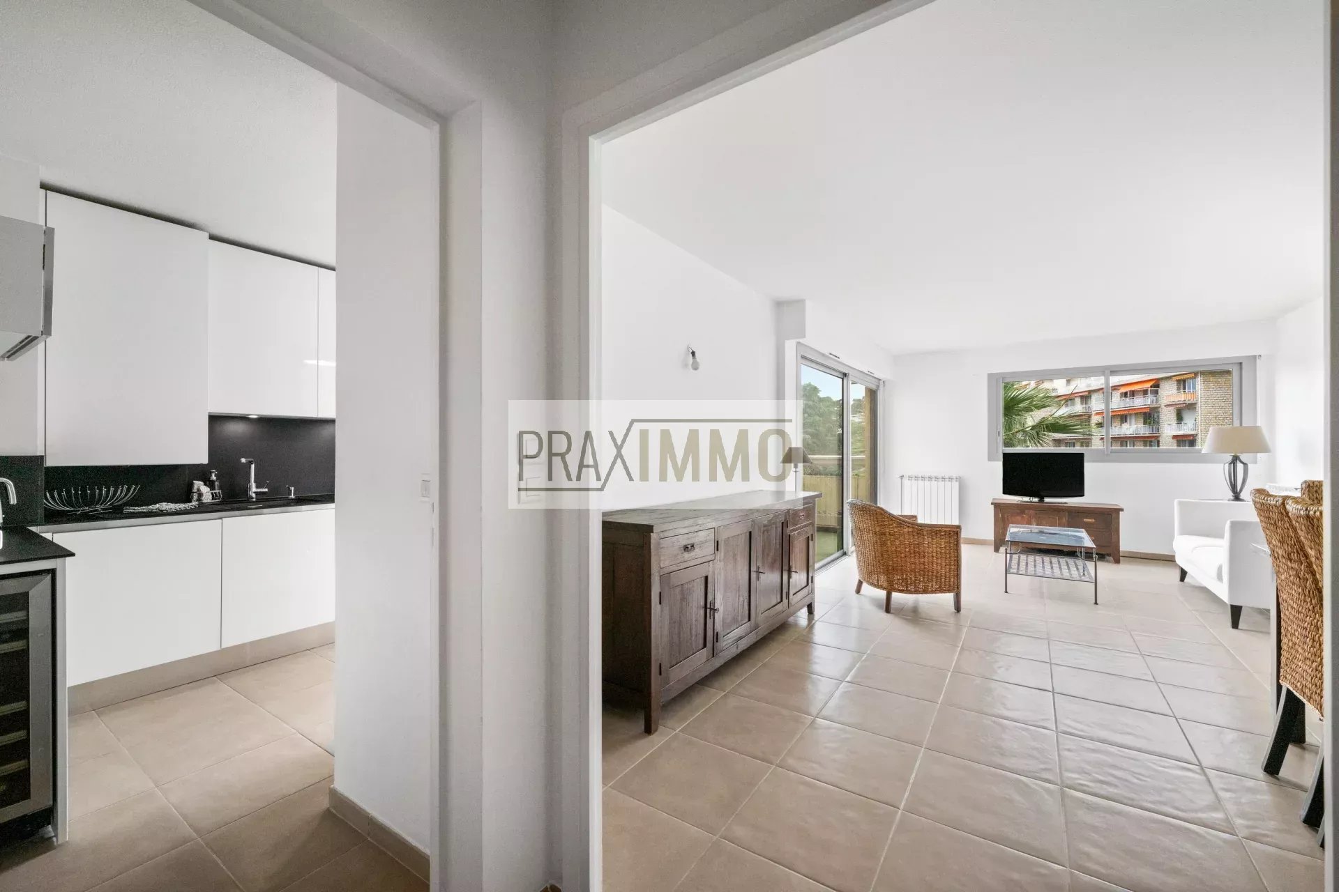 Photo 4 — Praximmo