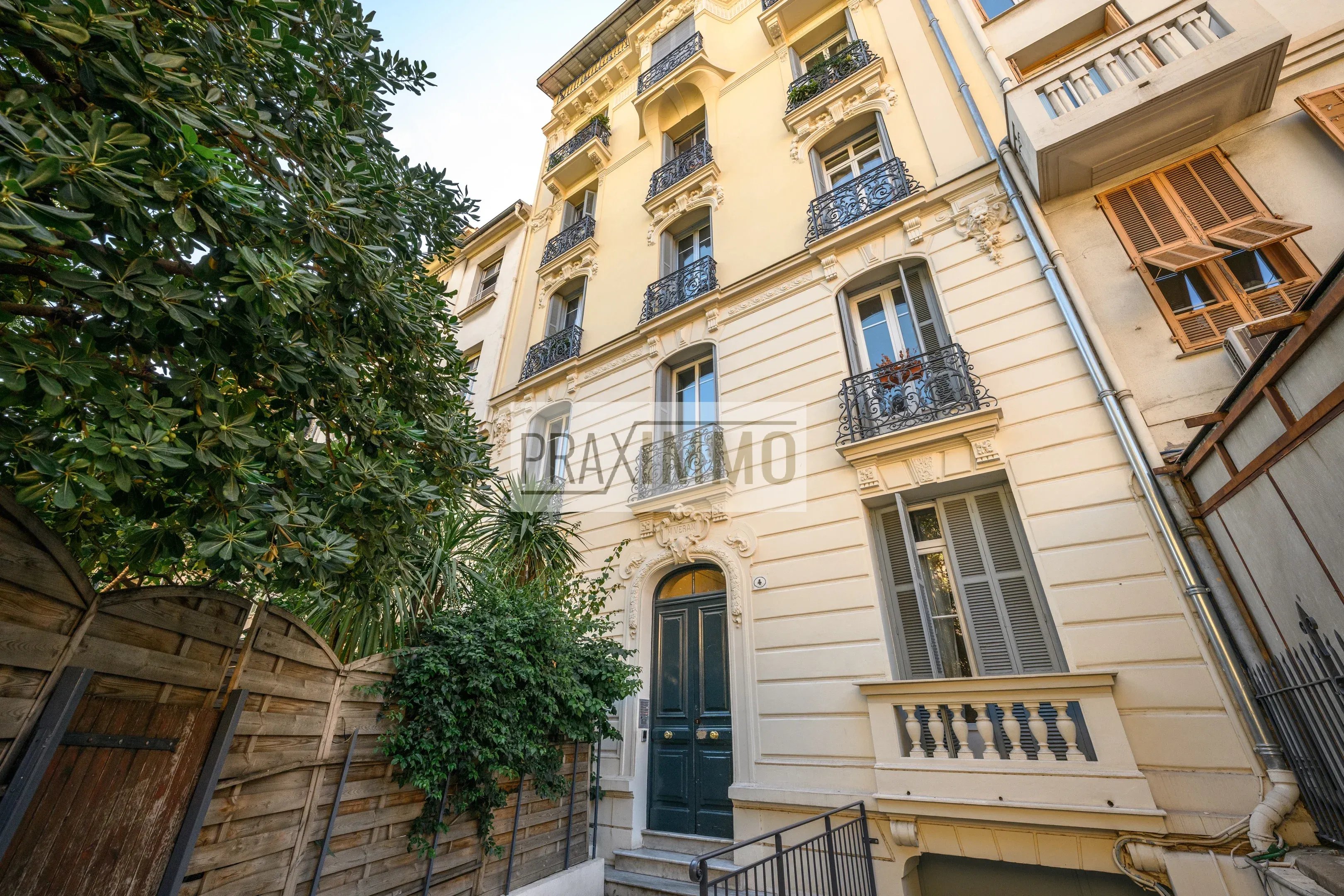 Photo 15 — Praximmo