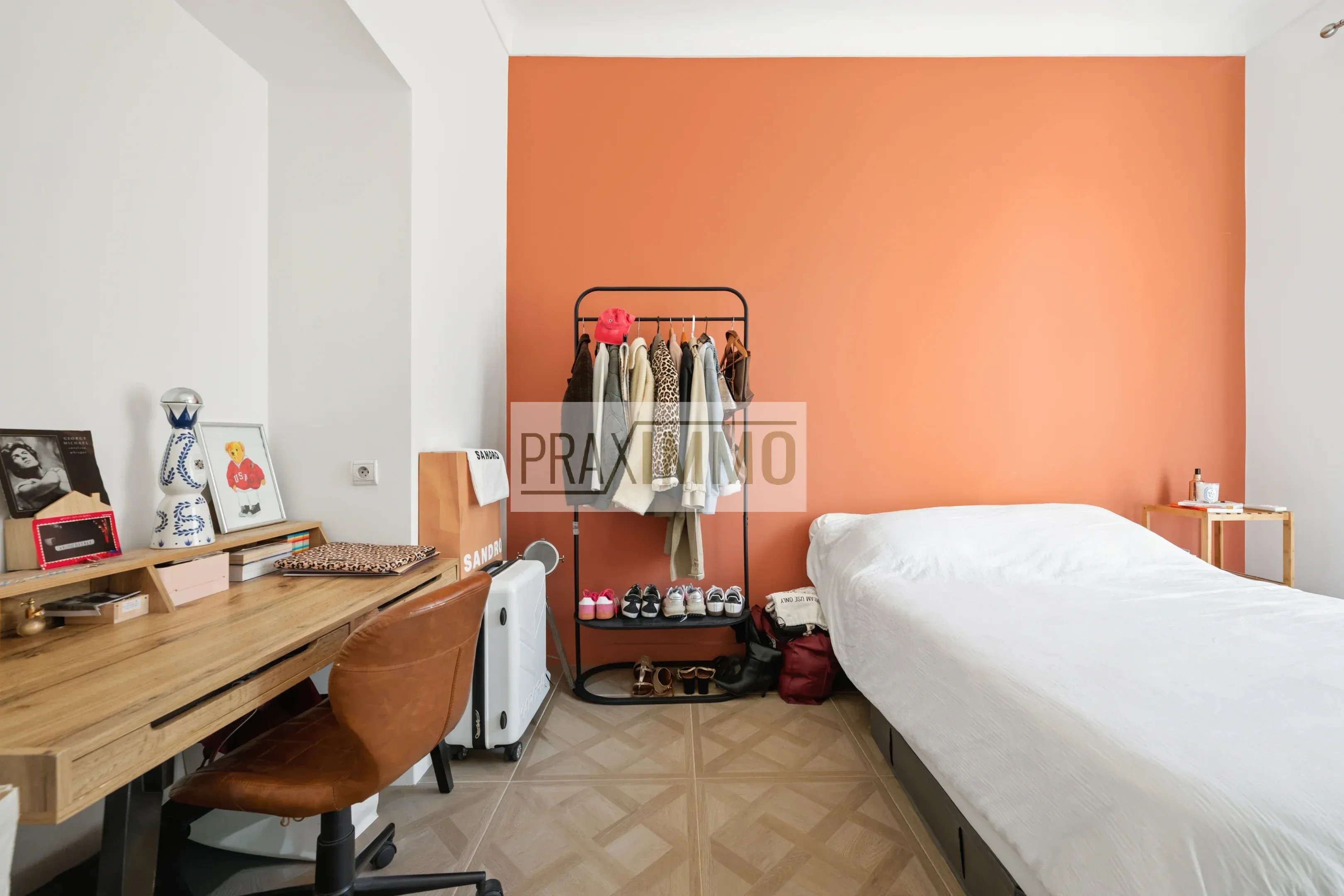 Photo 13 — Praximmo