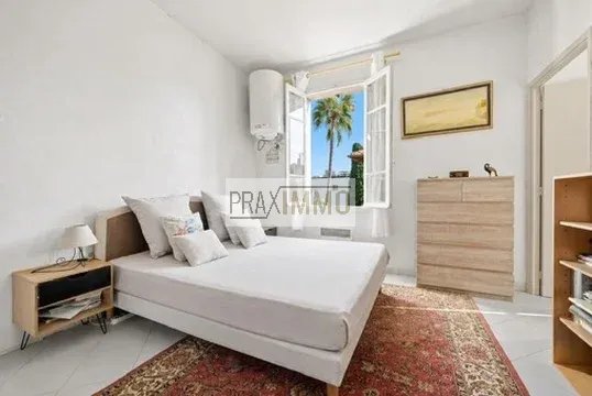 Photo 19 — Praximmo