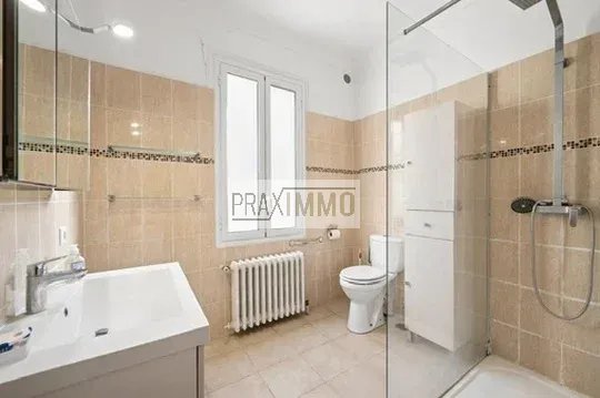 Photo 9 — Praximmo