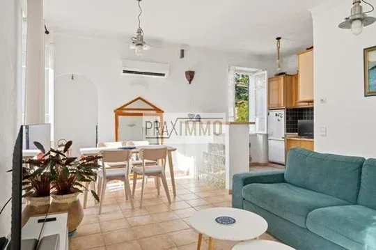 Photo 12 — Praximmo