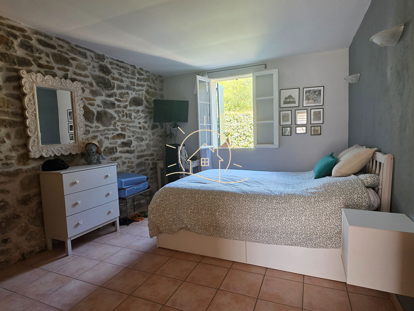 Photo 7 — Agence de la Plaine