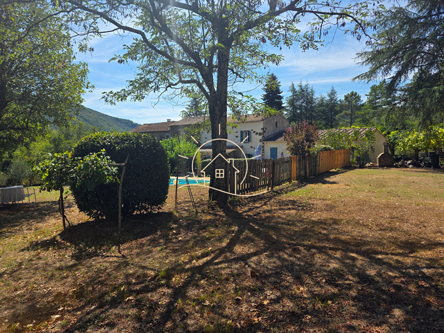 Photo 2 — Agence de la Plaine