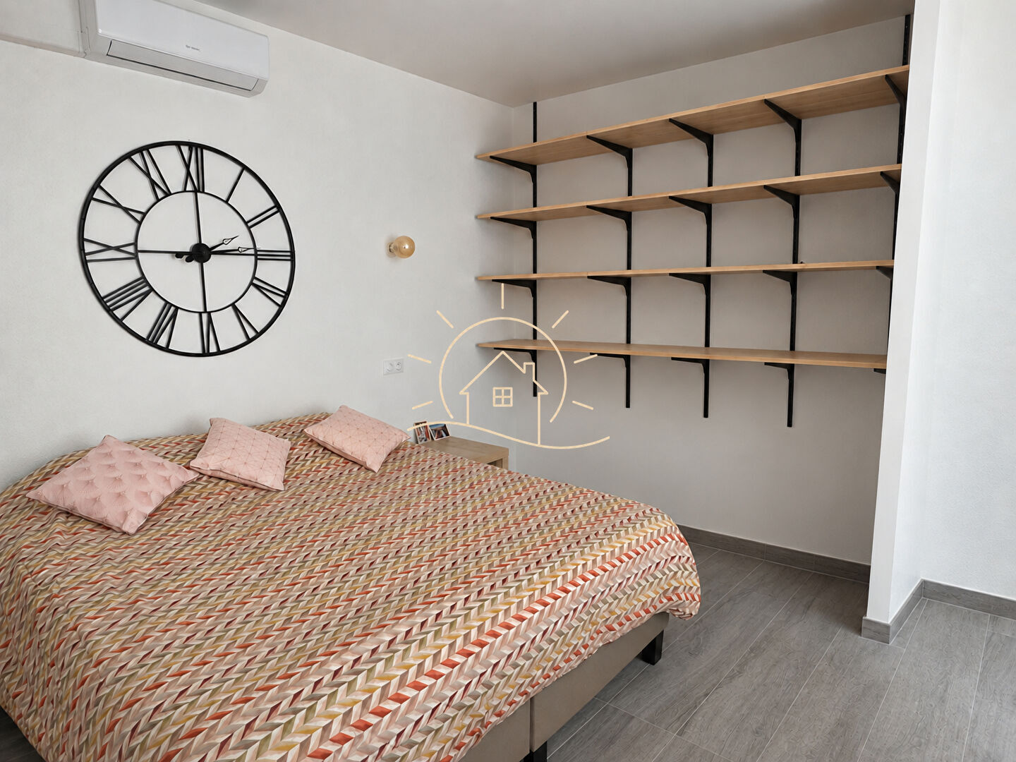 Photo 8 — Agence de la Plaine