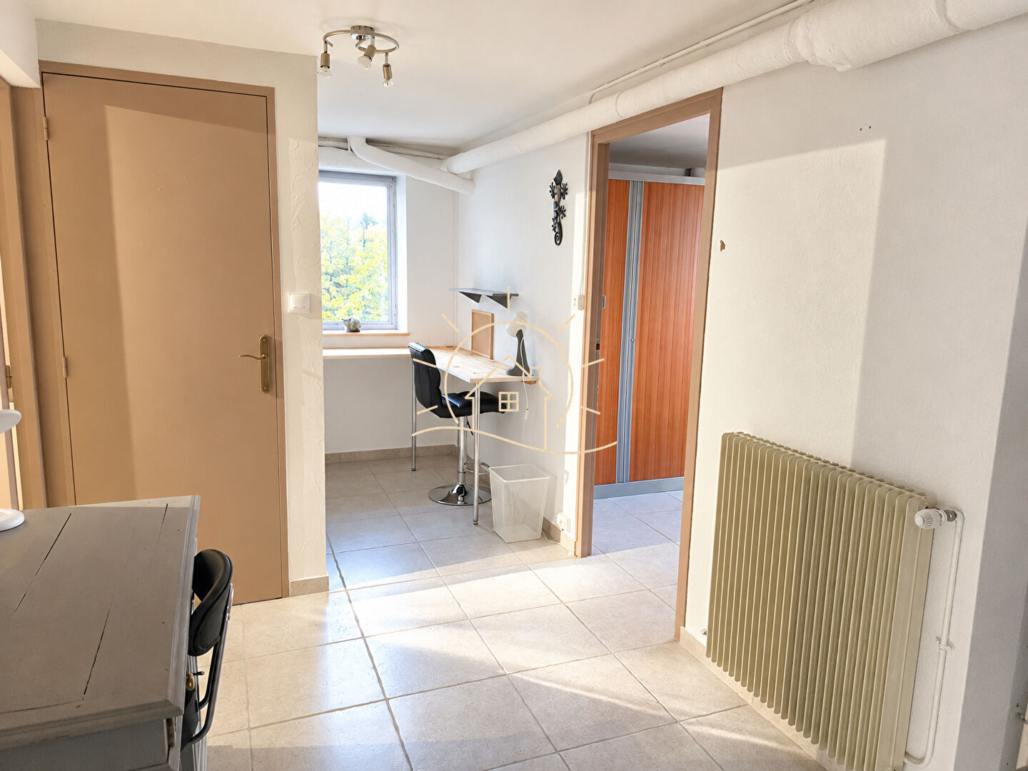 Photo 9 — Agence de la Plaine