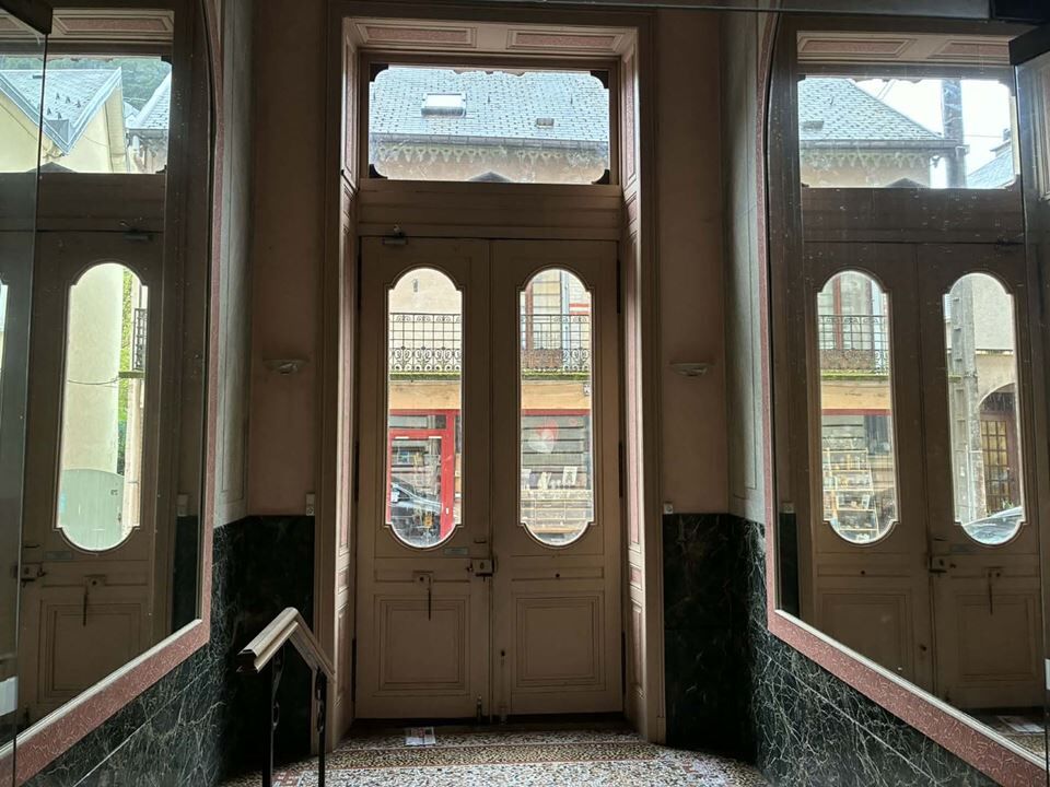 Photo 2 — RENOINVEST - AKWABA
