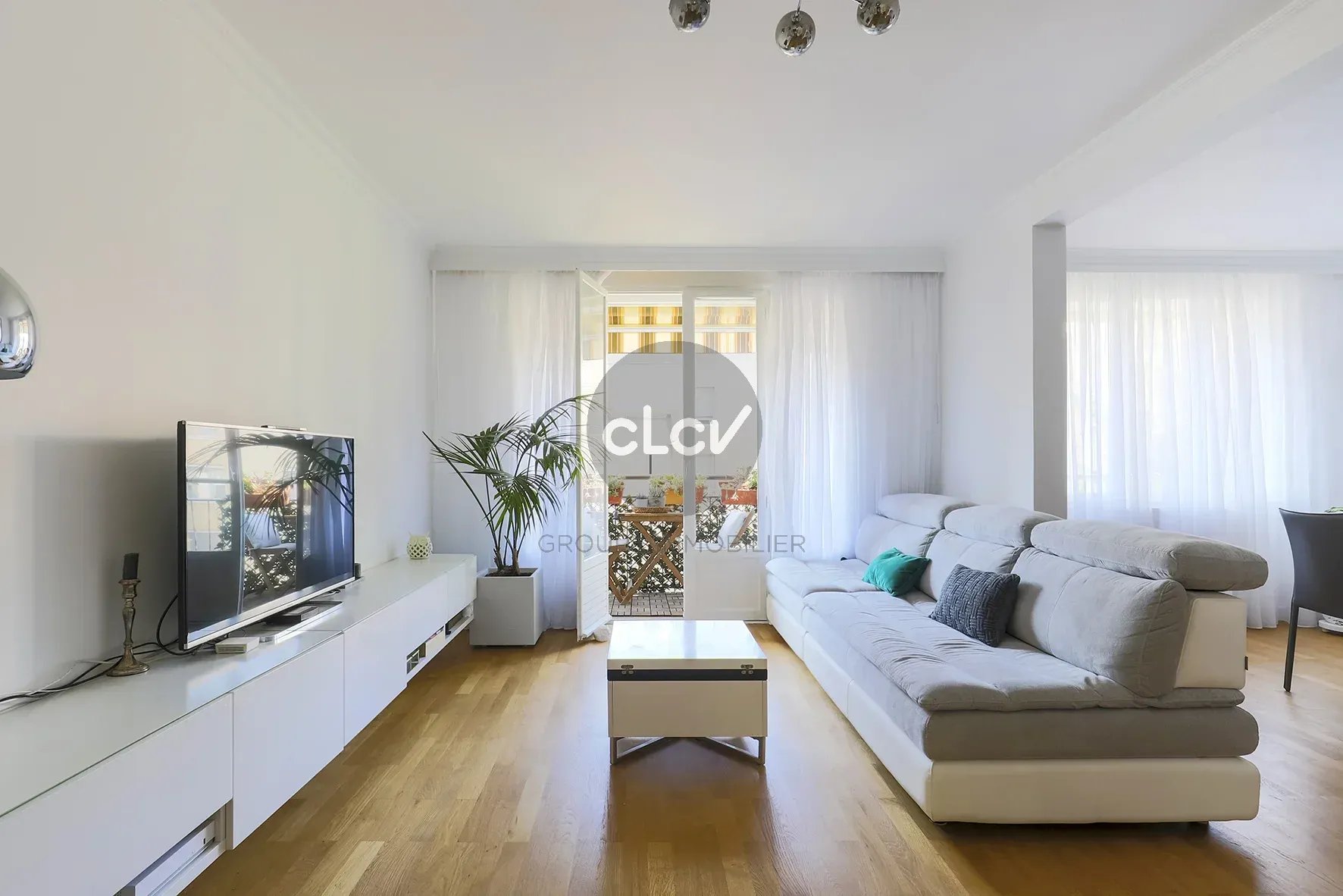 Photo 3 — Groupe CLCV