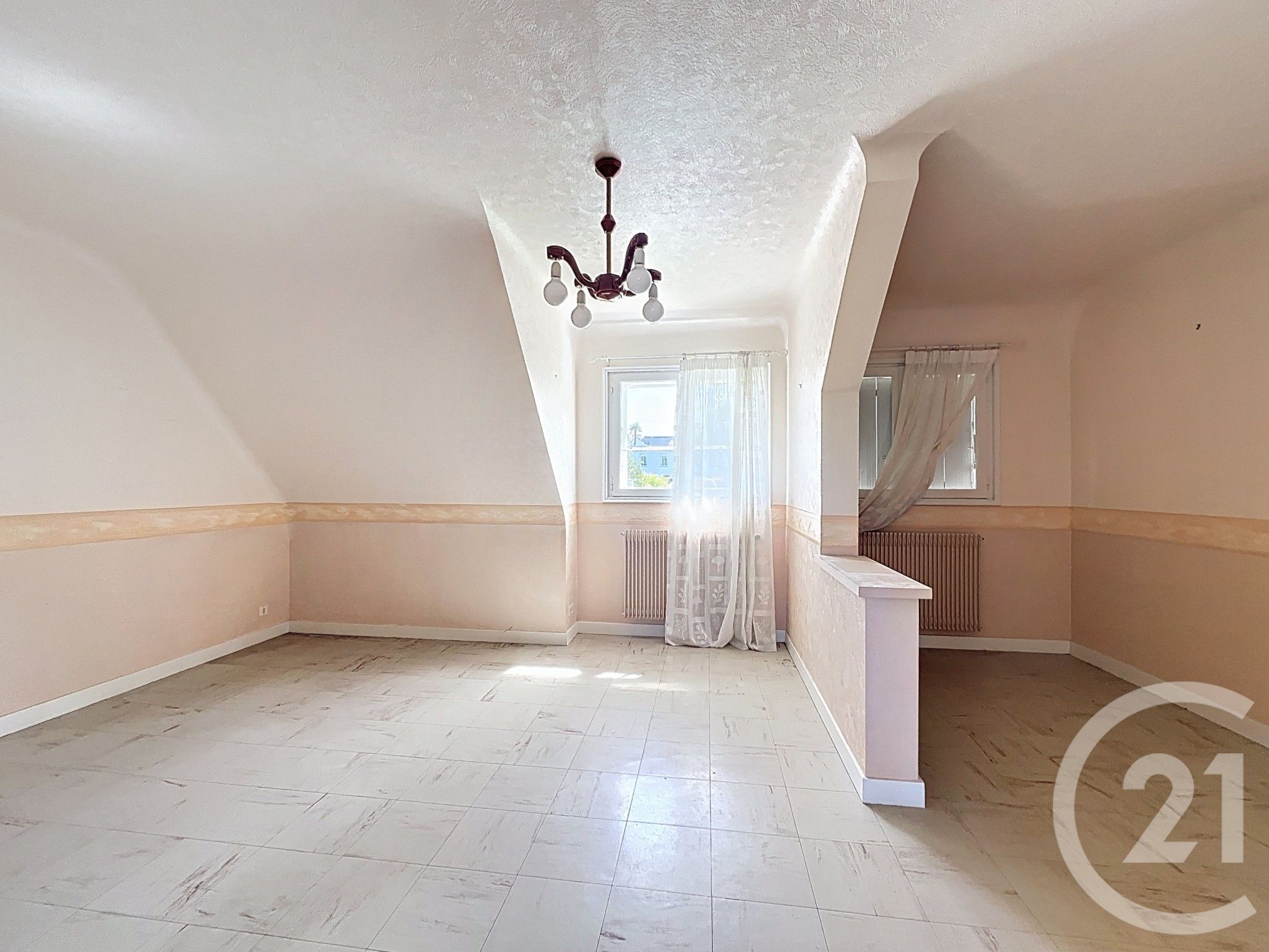 Photo 11 — Century 21 - RG IMMO