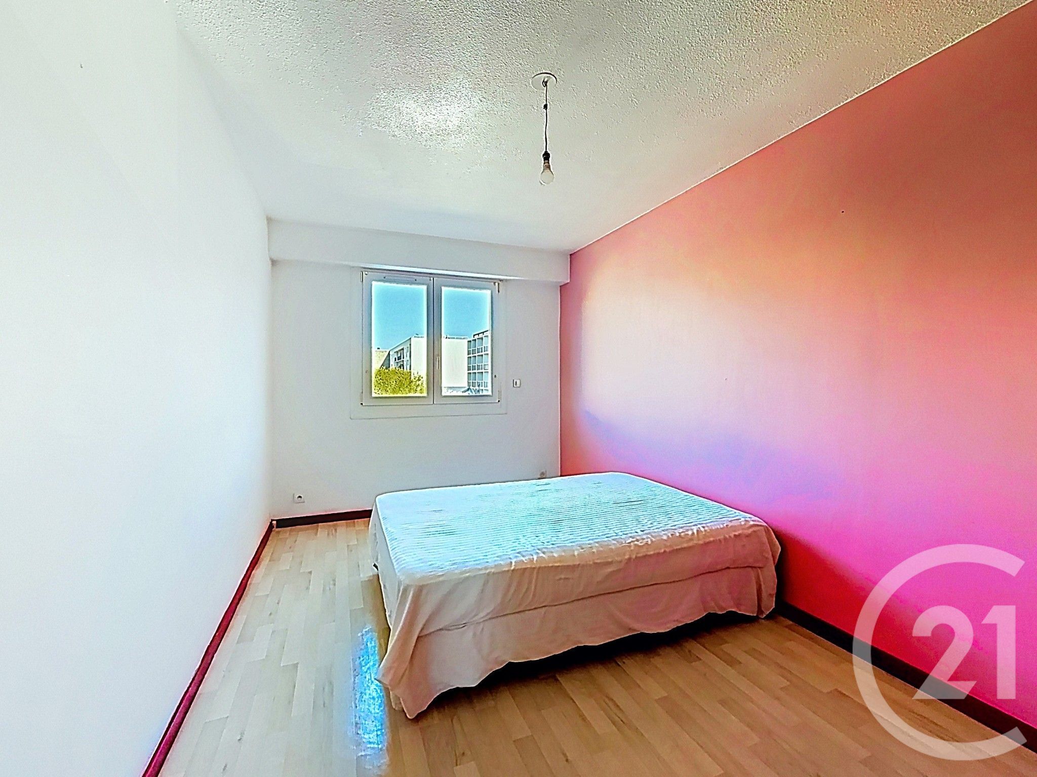 Photo 5 — Century 21 - RG IMMO