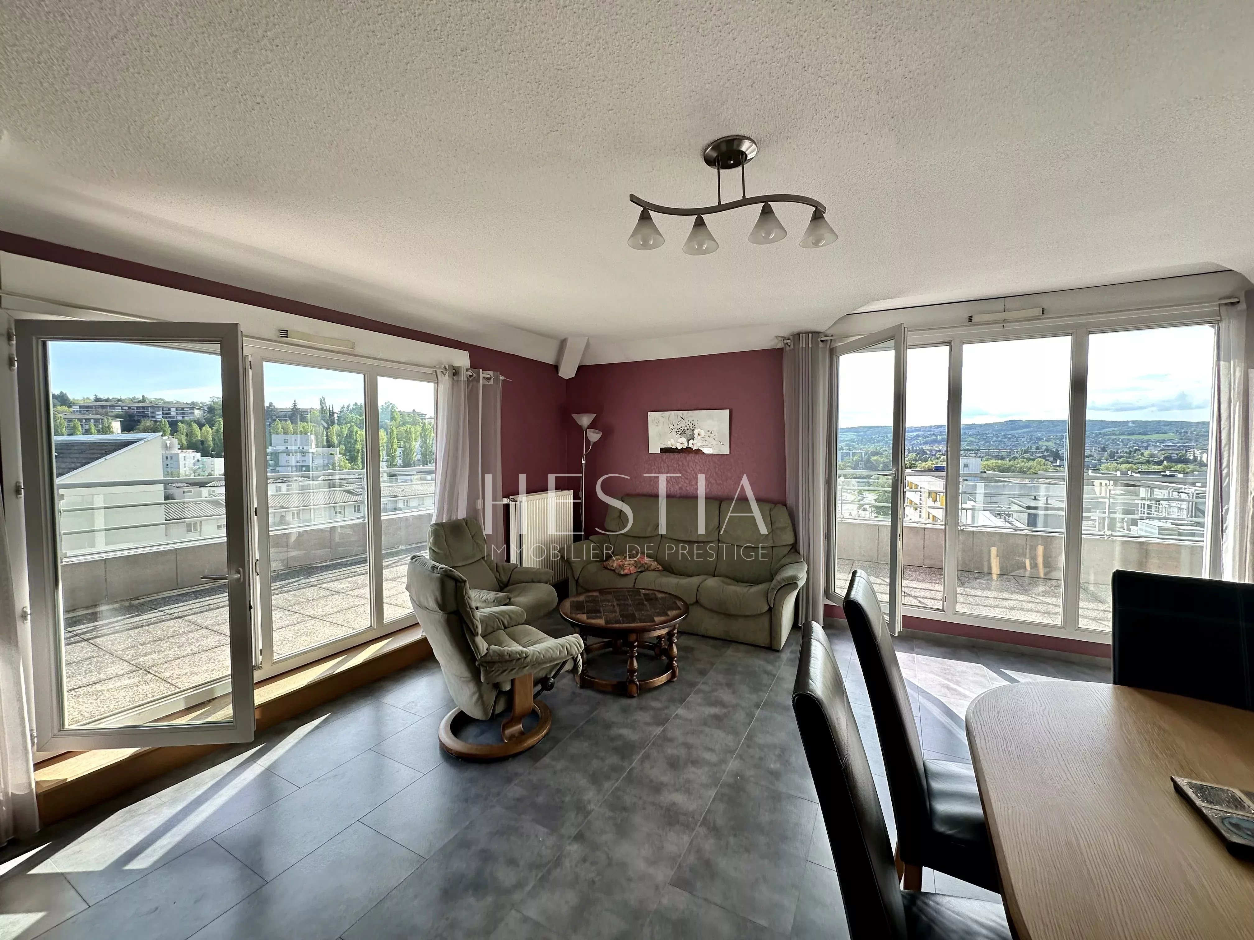 Photo 2 — HESTIA IMMOBILIER - Groupe CLCV