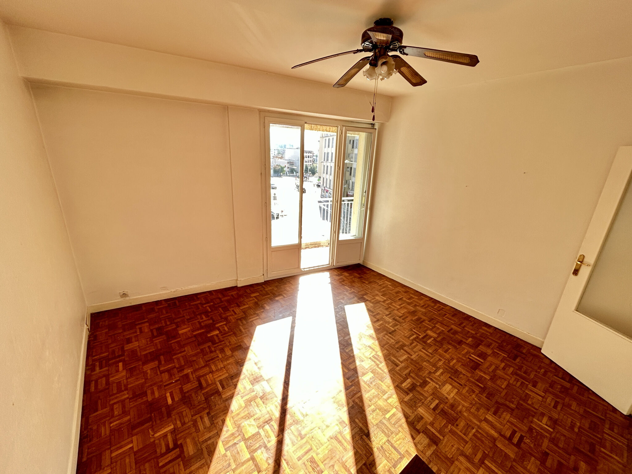 Photo 3 — GAIRAUT IMMOBILIER