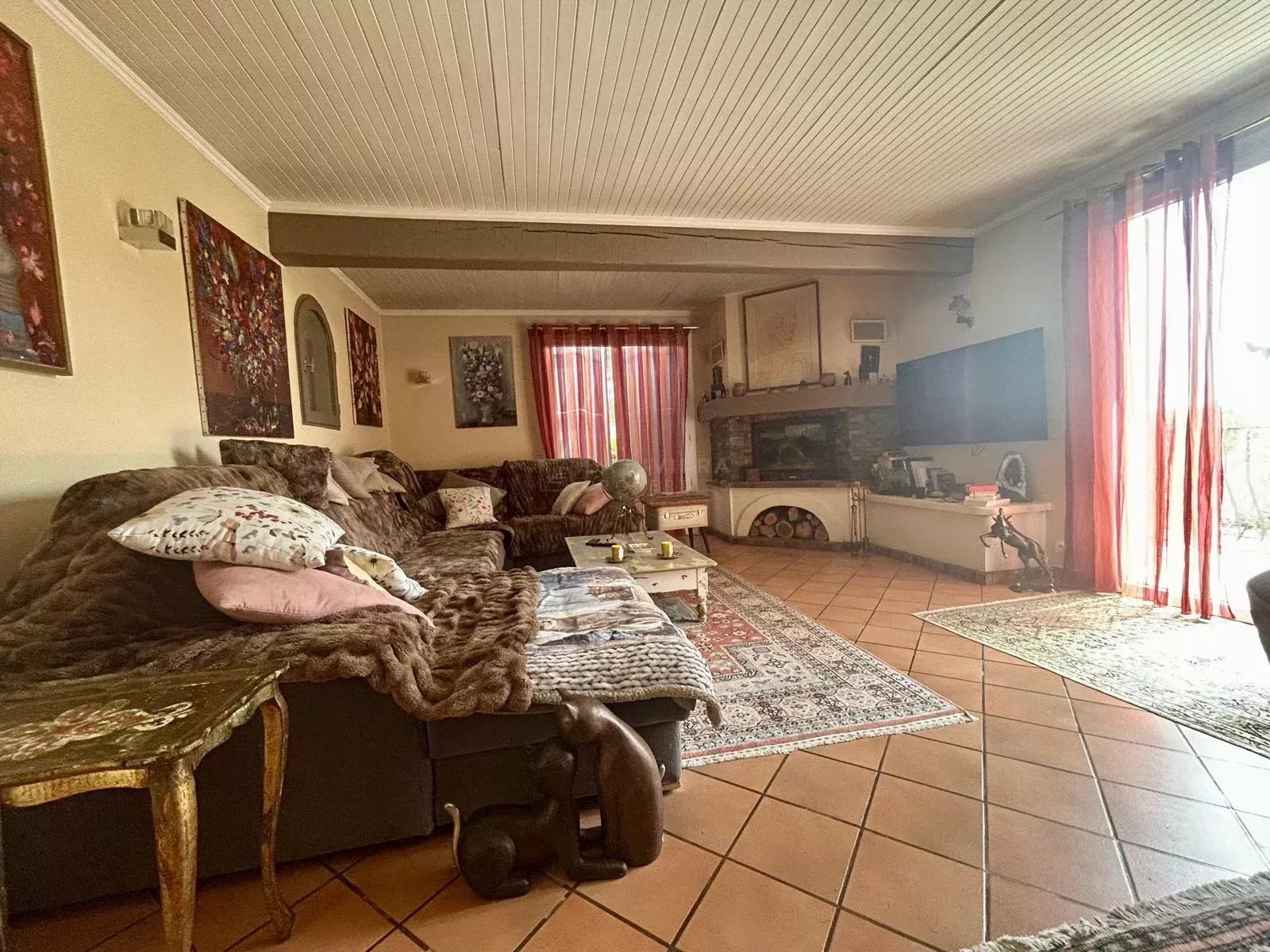 Photo 8 — LA RIVIERA PROPERTIES