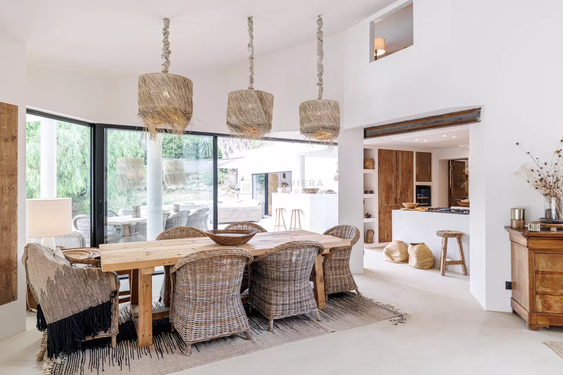 Photo 17 — LA RIVIERA PROPERTIES