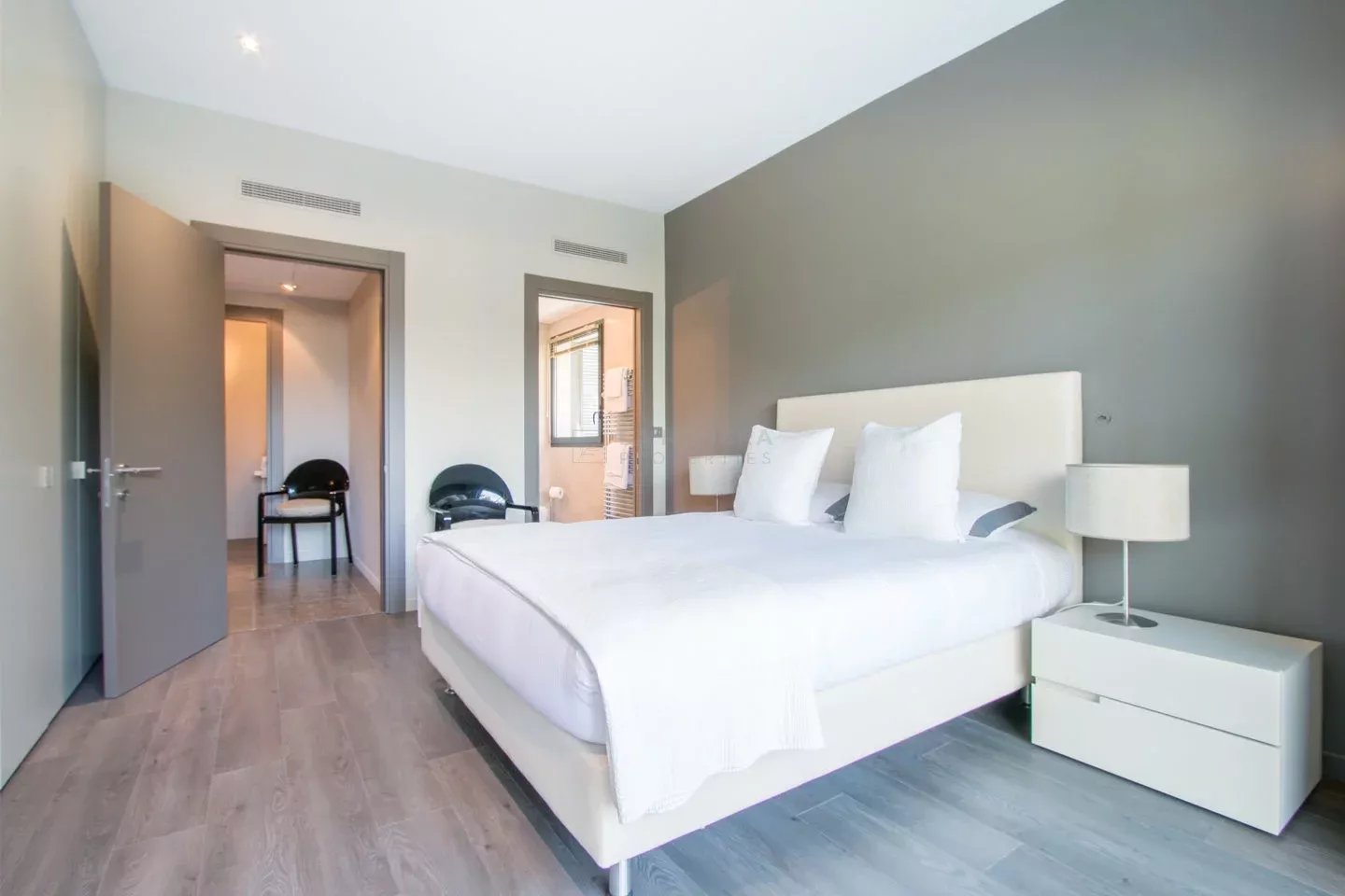 Photo 27 — LA RIVIERA PROPERTIES